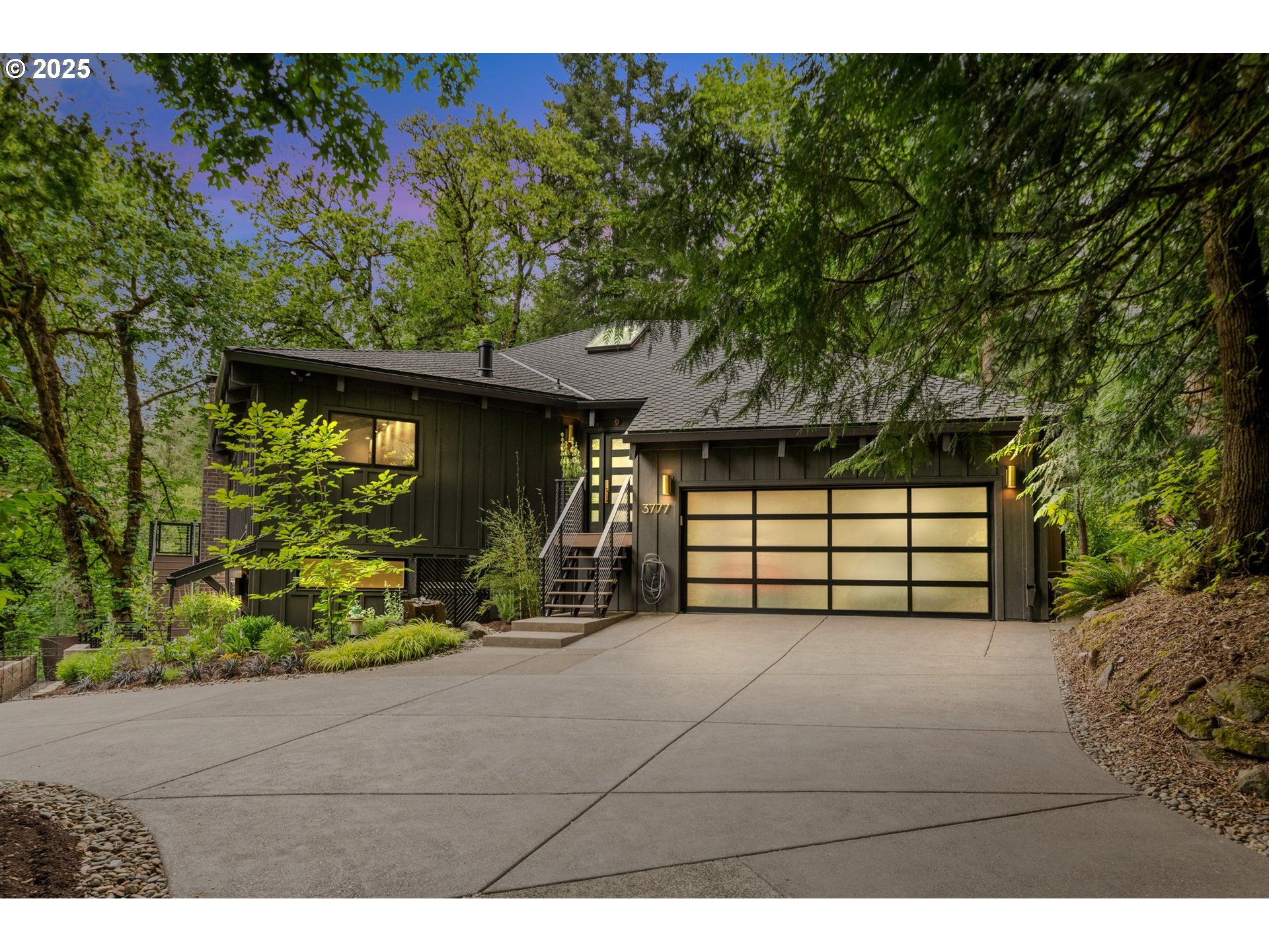 1000 FOREST MEADOWS WAY, Lake Oswego, OR, 97034