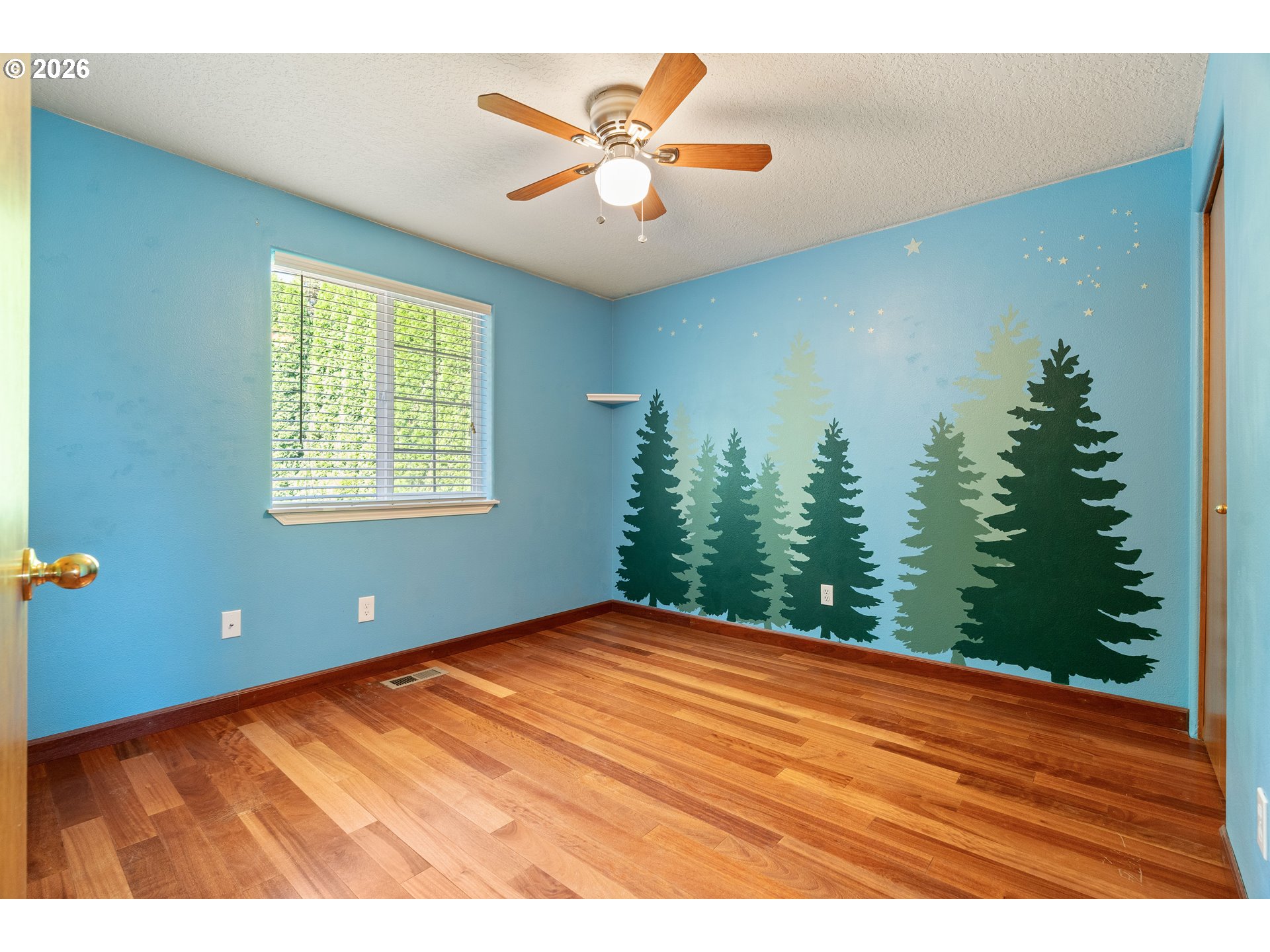 Property photo 33 of 48