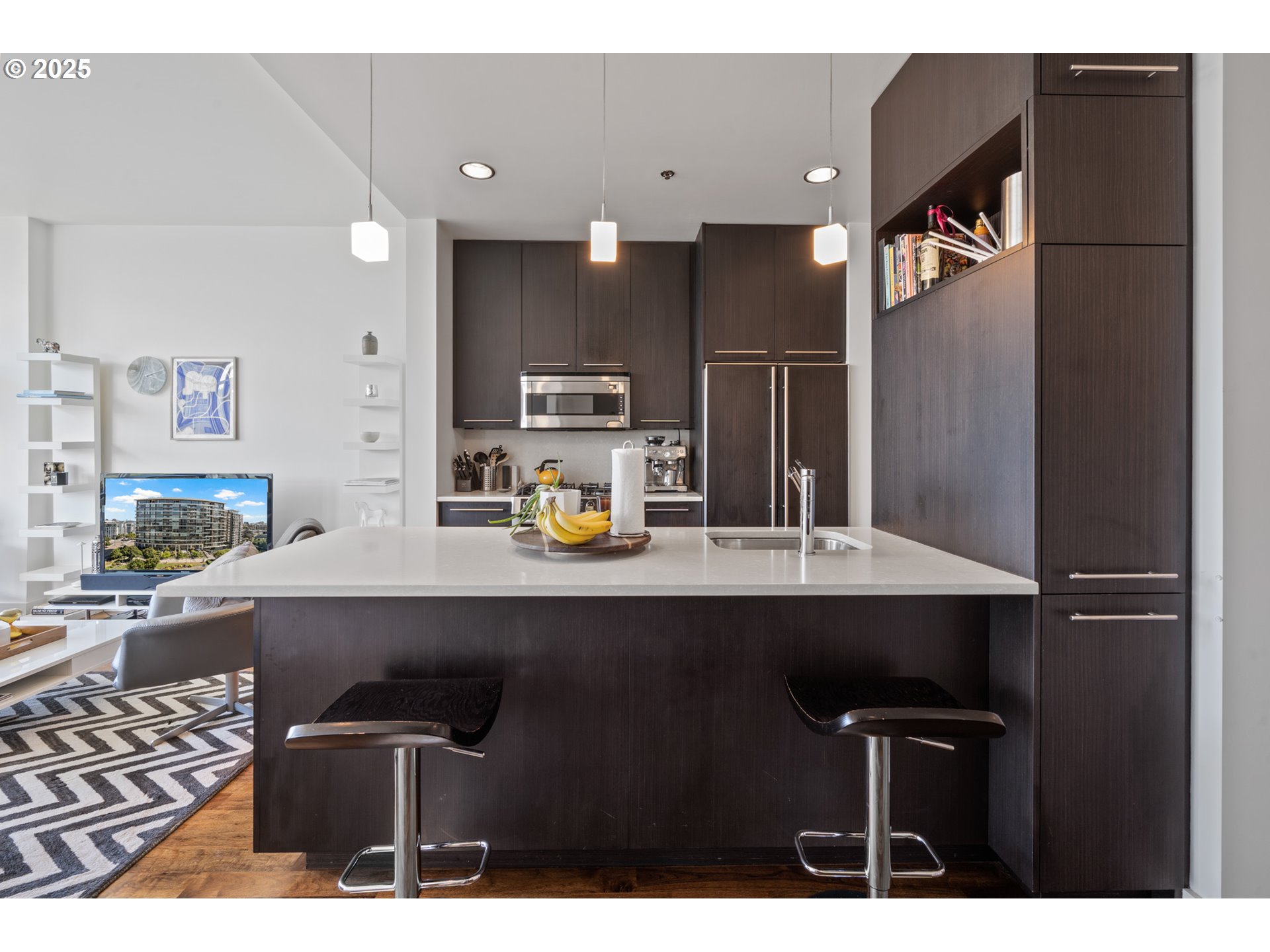 Photo #11: 422618440 Listing: Photo #11