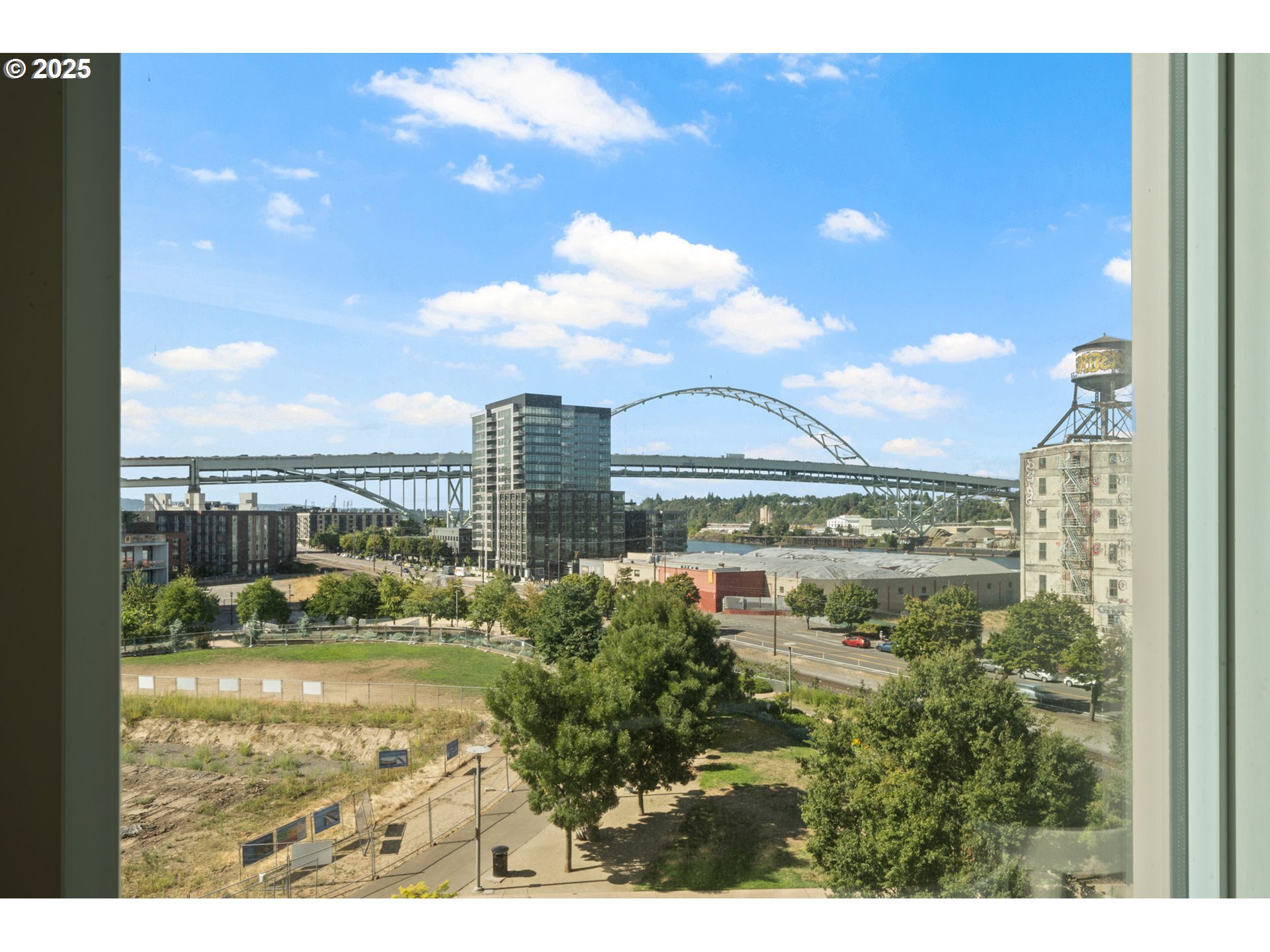 Photo #12: 422618440 Listing: Photo #12