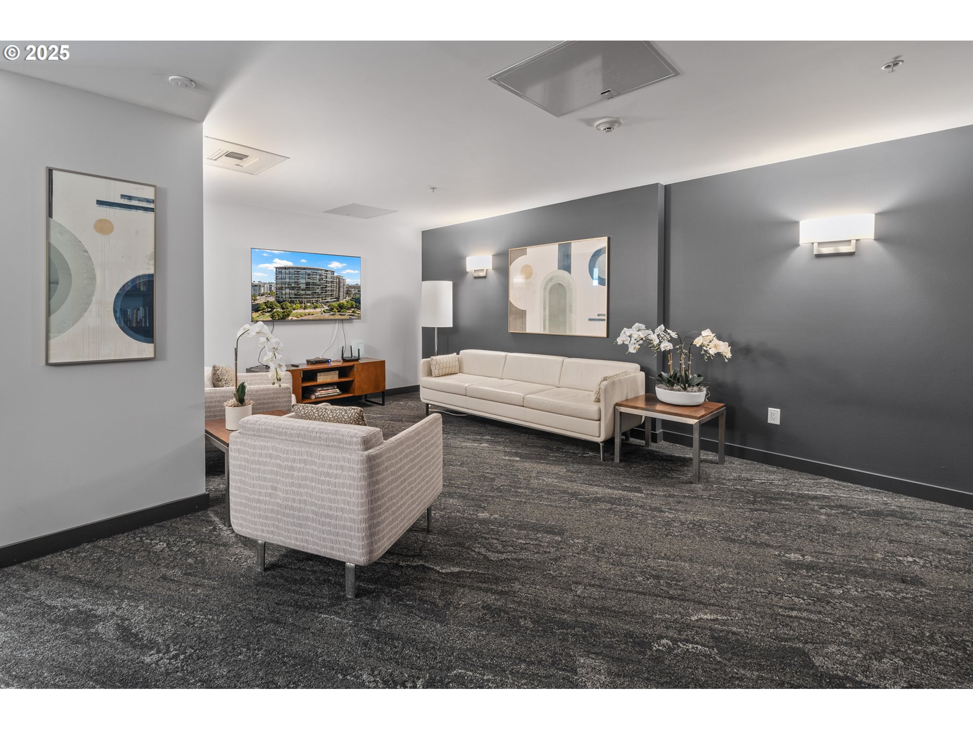 Photo #31: 422618440 Listing: Photo #31