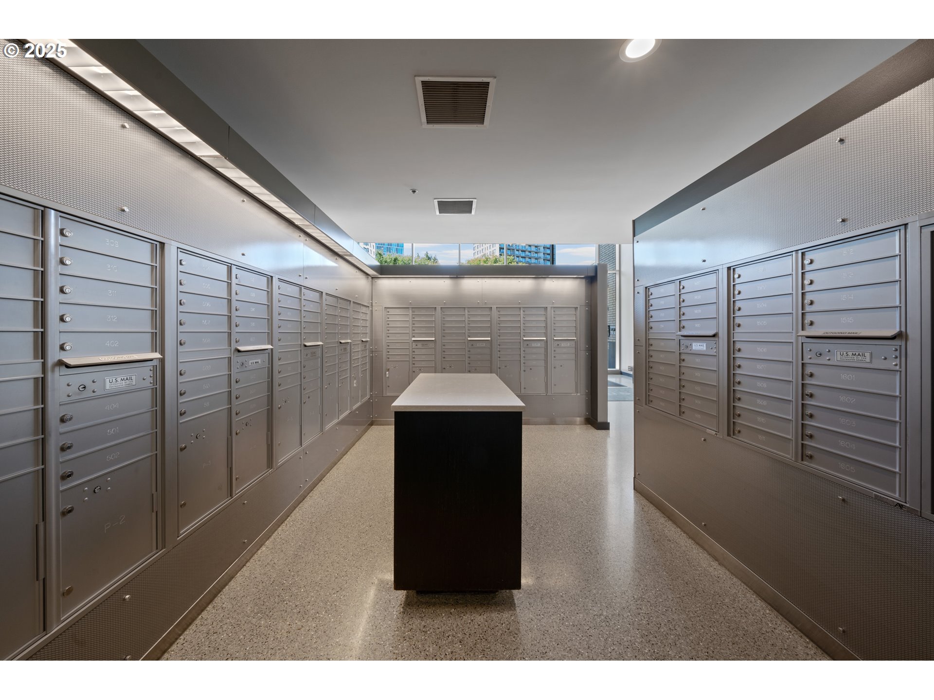 Photo #39: 422618440 Listing: Photo #39