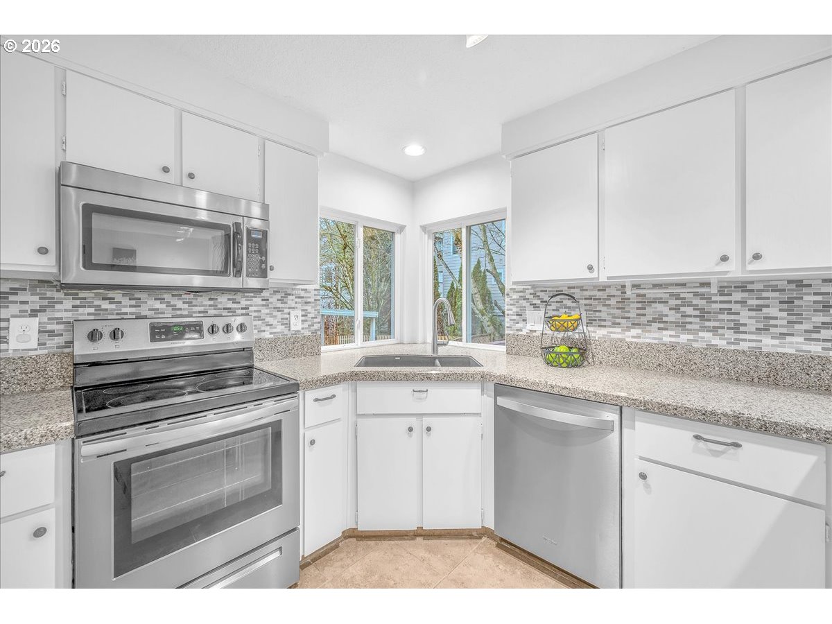 5795 NW 181ST AVE, Portland, OR, 97229