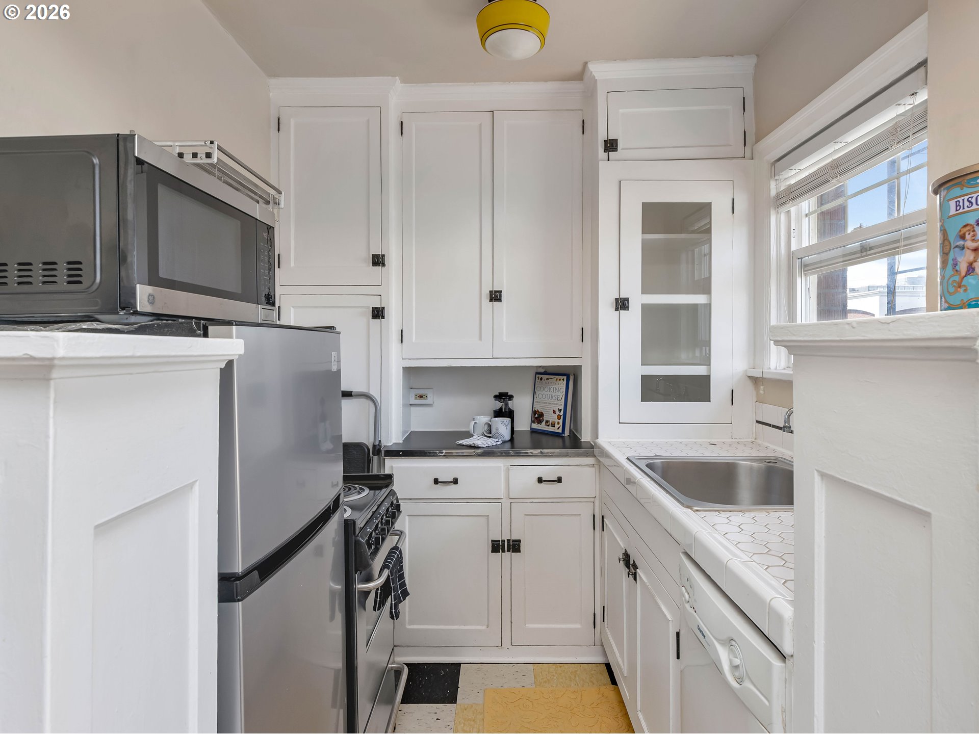 Photo #15: 423380791 Listing: Photo #15