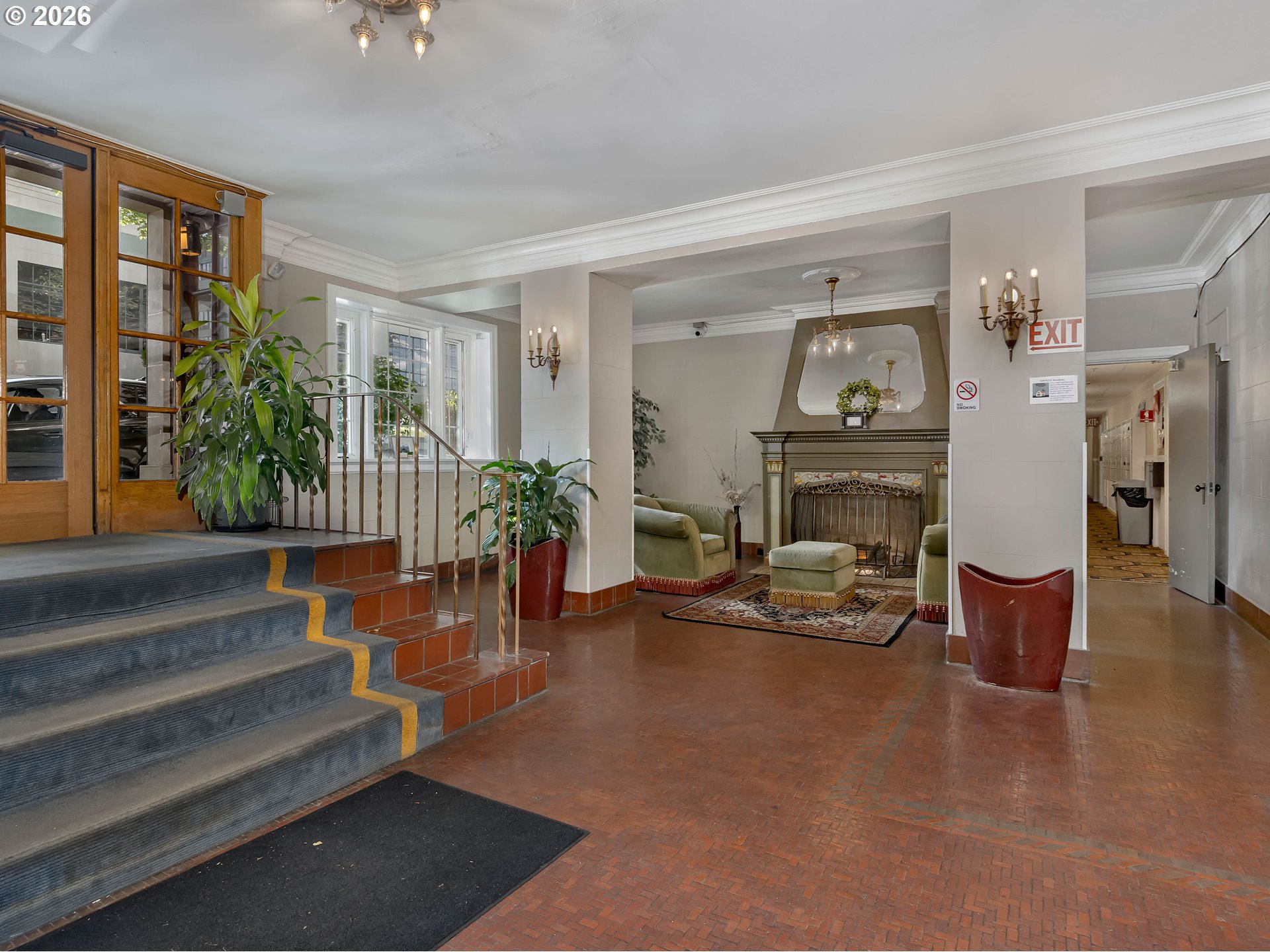 Photo #3: 423380791 Listing: Photo #3