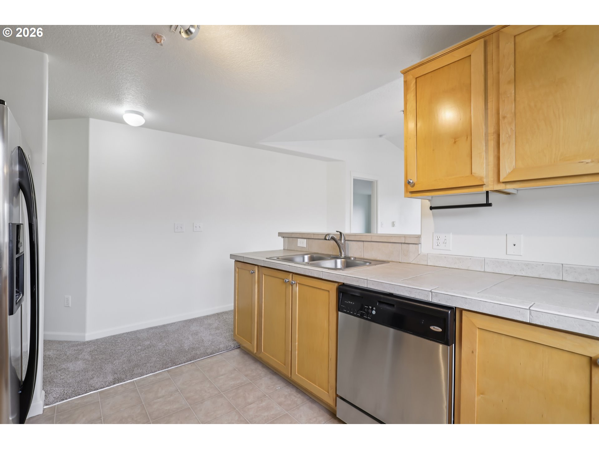 Photo #15: 425370170 Listing: Photo #15