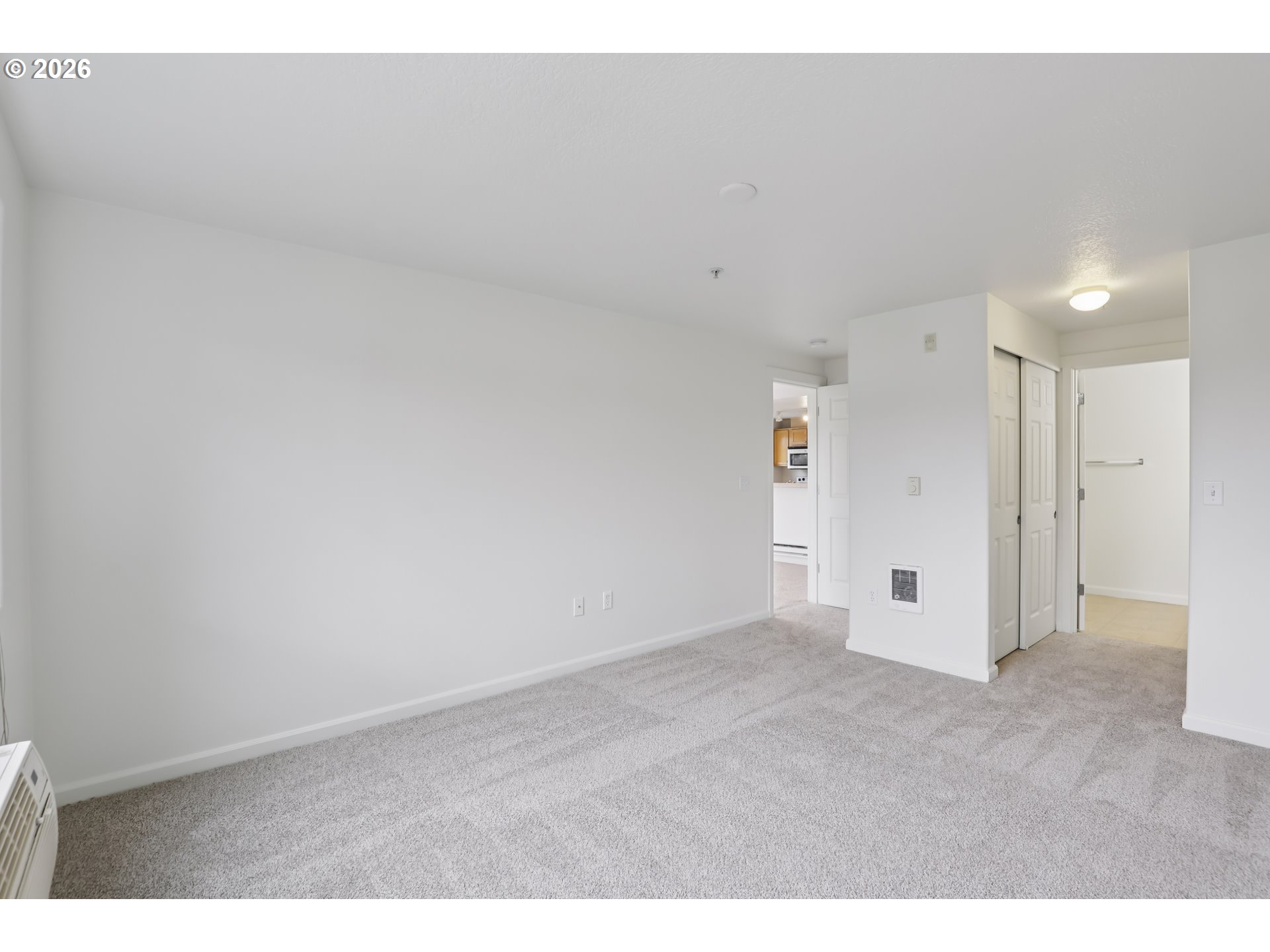 Photo #16: 425370170 Listing: Photo #16