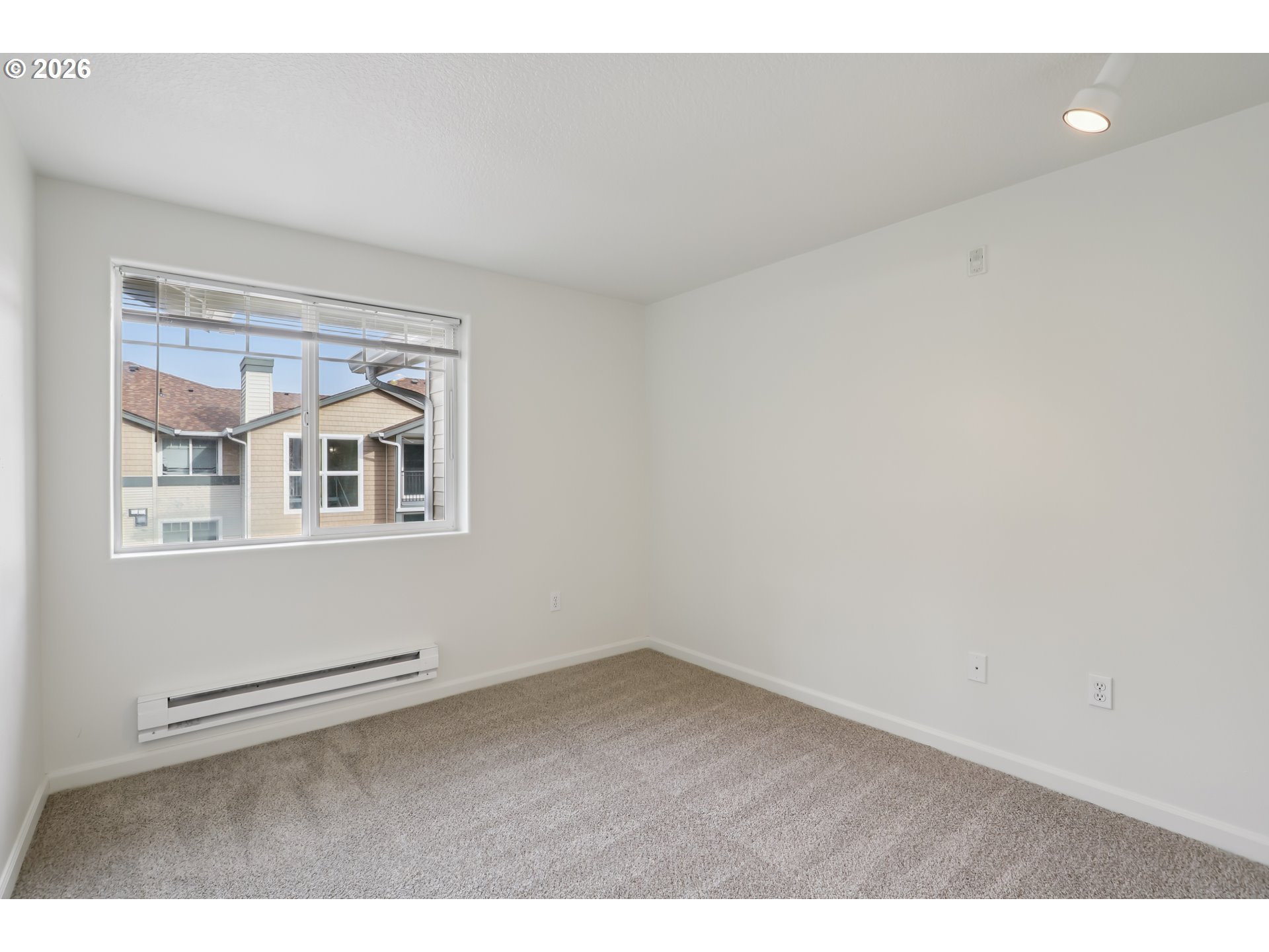 Photo #23: 425370170 Listing: Photo #23