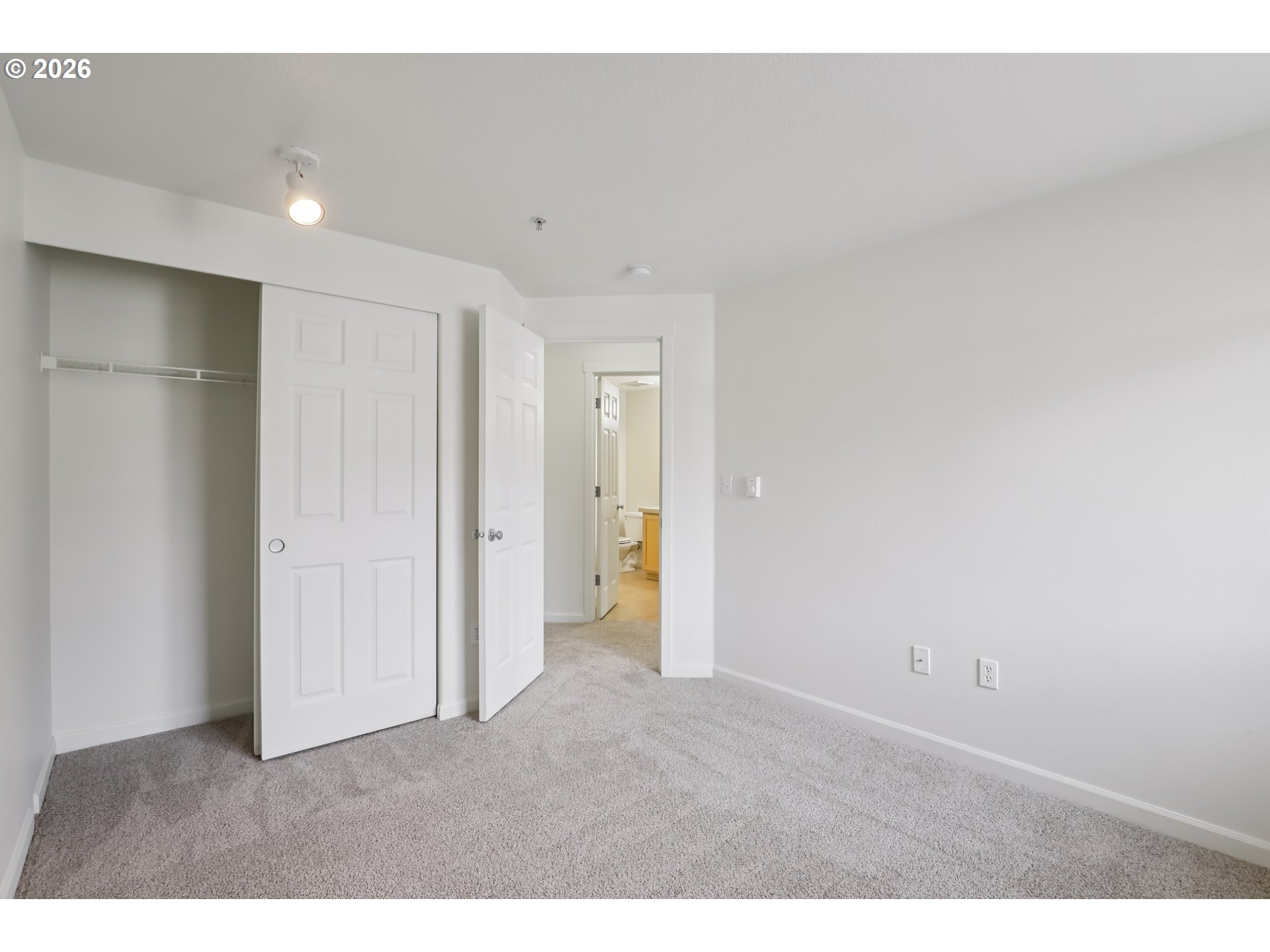 Photo #25: 425370170 Listing: Photo #25