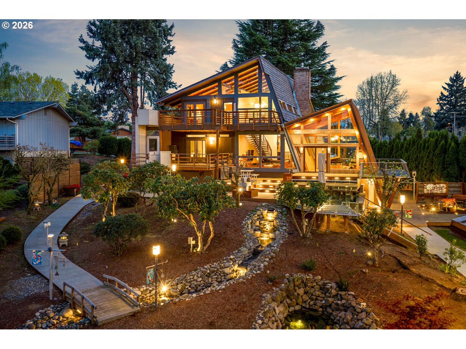 2430 WILSON DR, Eugene, OR, 97405