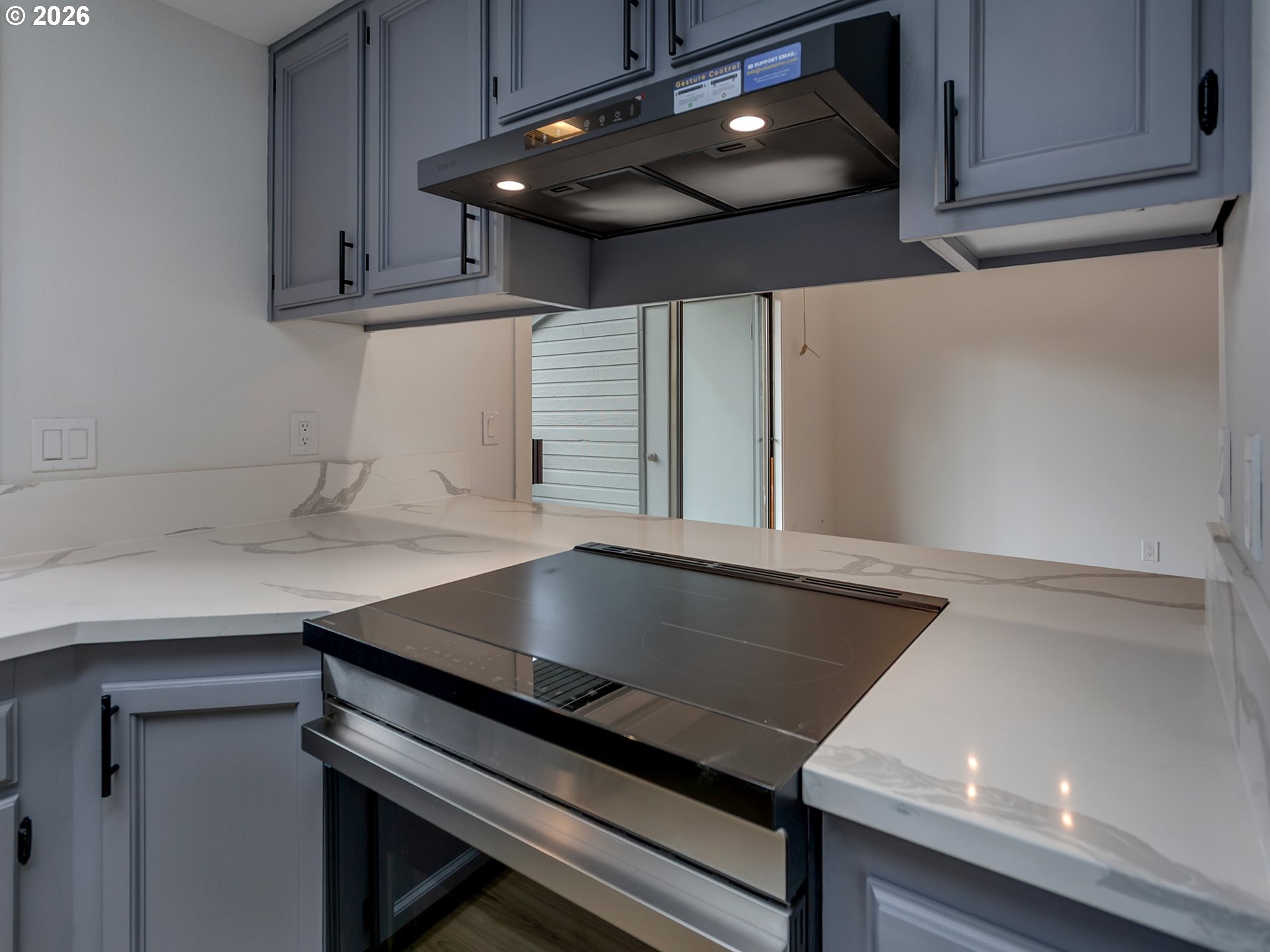 Photo #6: 426405296 Listing: Photo #6