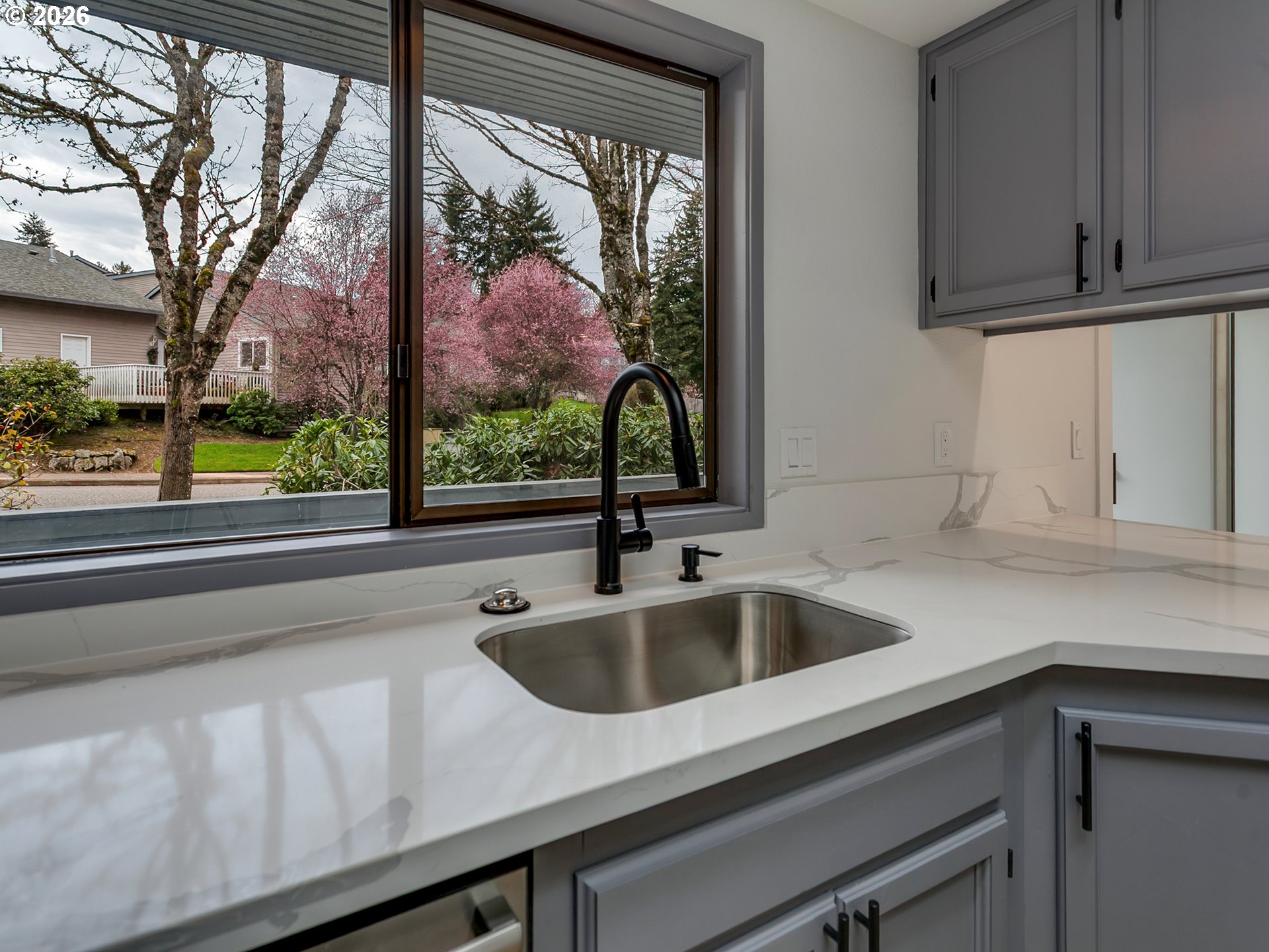 Photo #7: 426405296 Listing: Photo #7