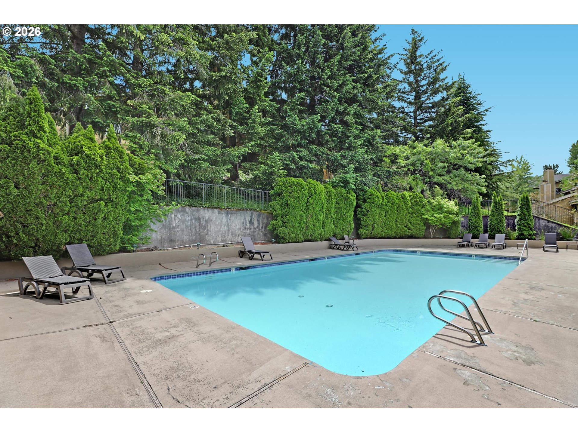 Photo #9: 426523239 Listing: Photo #9