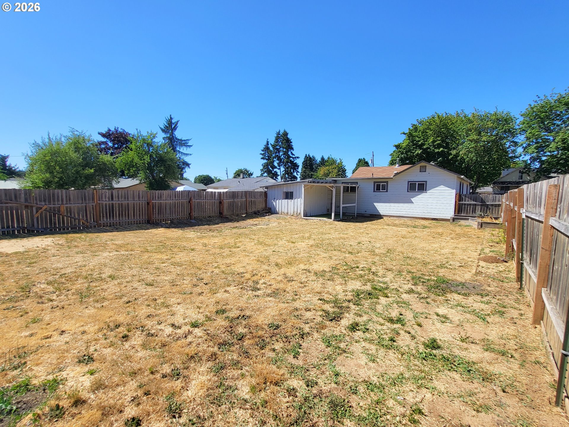 Property photo 11 of 12