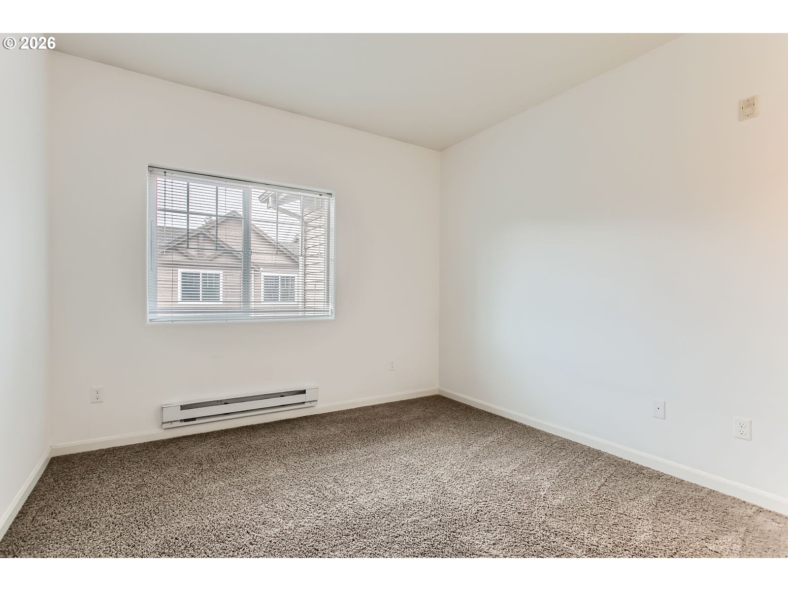 Photo #17: 426993495 Listing: Photo #17