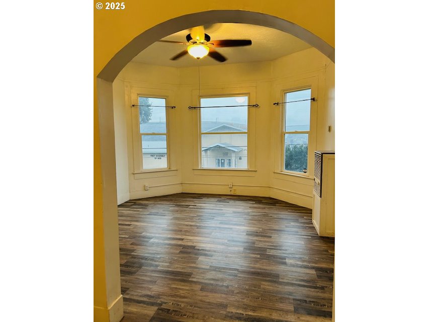 1914 SE COURT AVE, Pendleton, OR, 97801