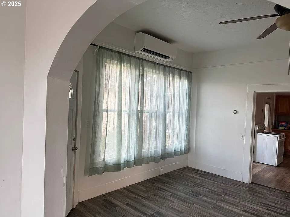 1914 SE COURT AVE, Pendleton, OR, 97801