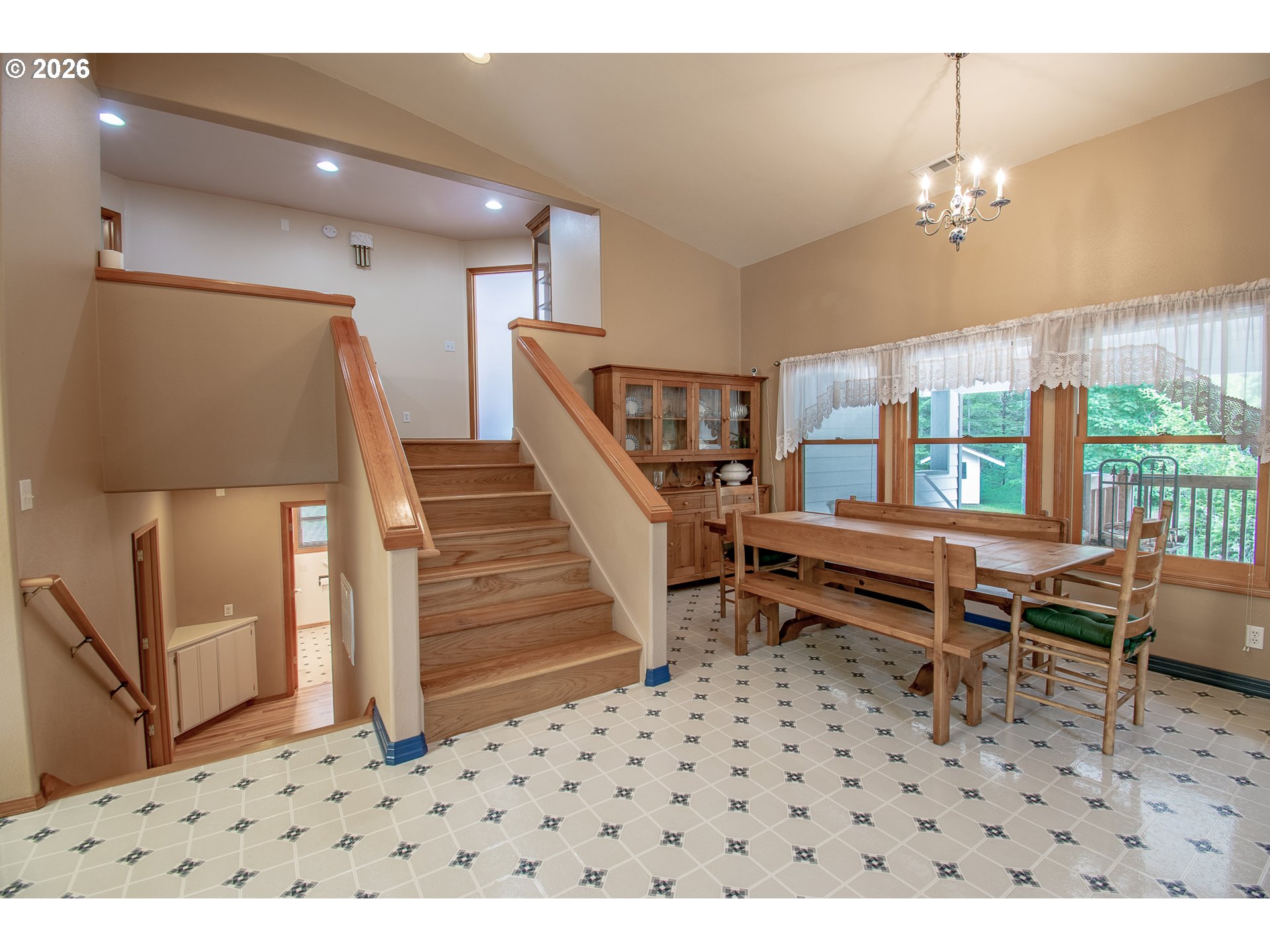 Property photo 11 of 48