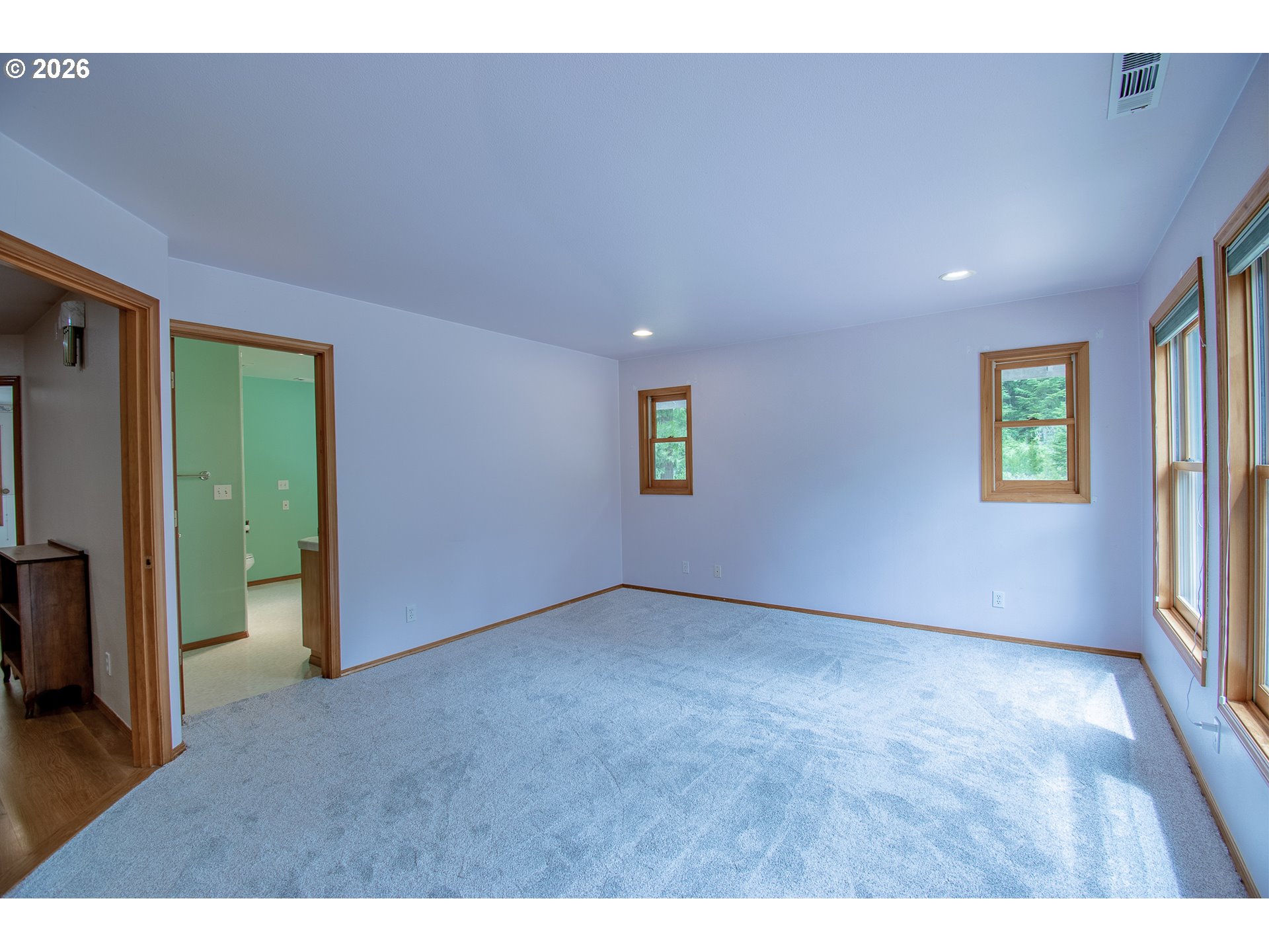 Property photo 21 of 48