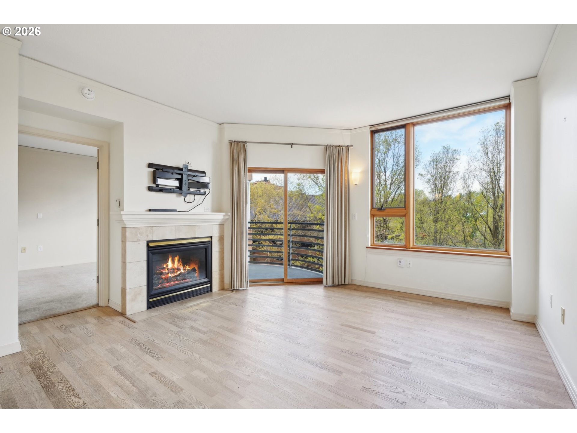 Photo #4: 428422406 Listing: Photo #4