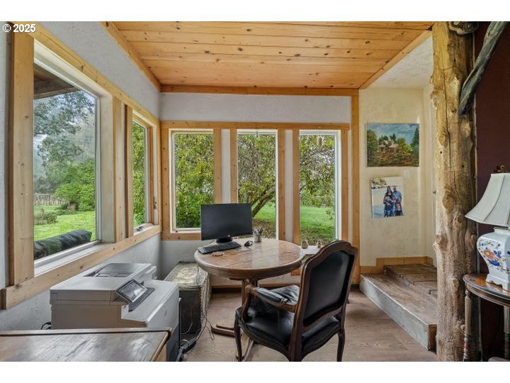 6425 LAKE SHORE DR, Selma, OR, 97538