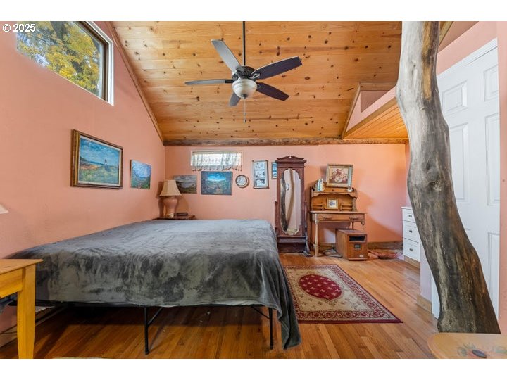 6425 LAKE SHORE DR, Selma, OR, 97538