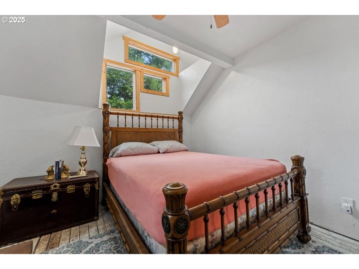 6425 LAKE SHORE DR, Selma, OR, 97538