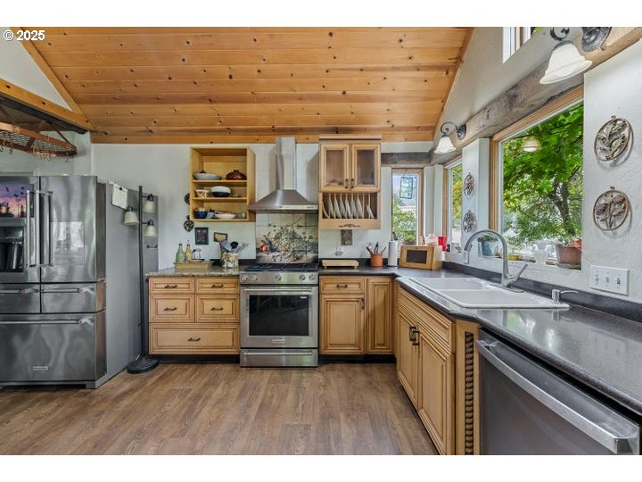 6425 LAKE SHORE DR, Selma, OR, 97538