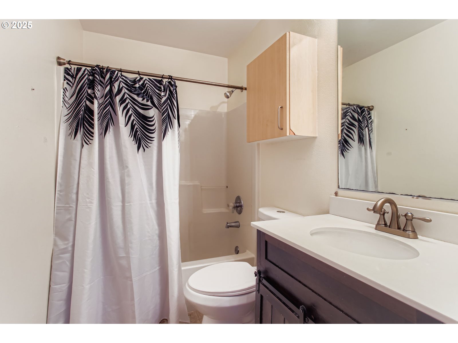 Photo #8: 428672741 Listing: Photo #8
