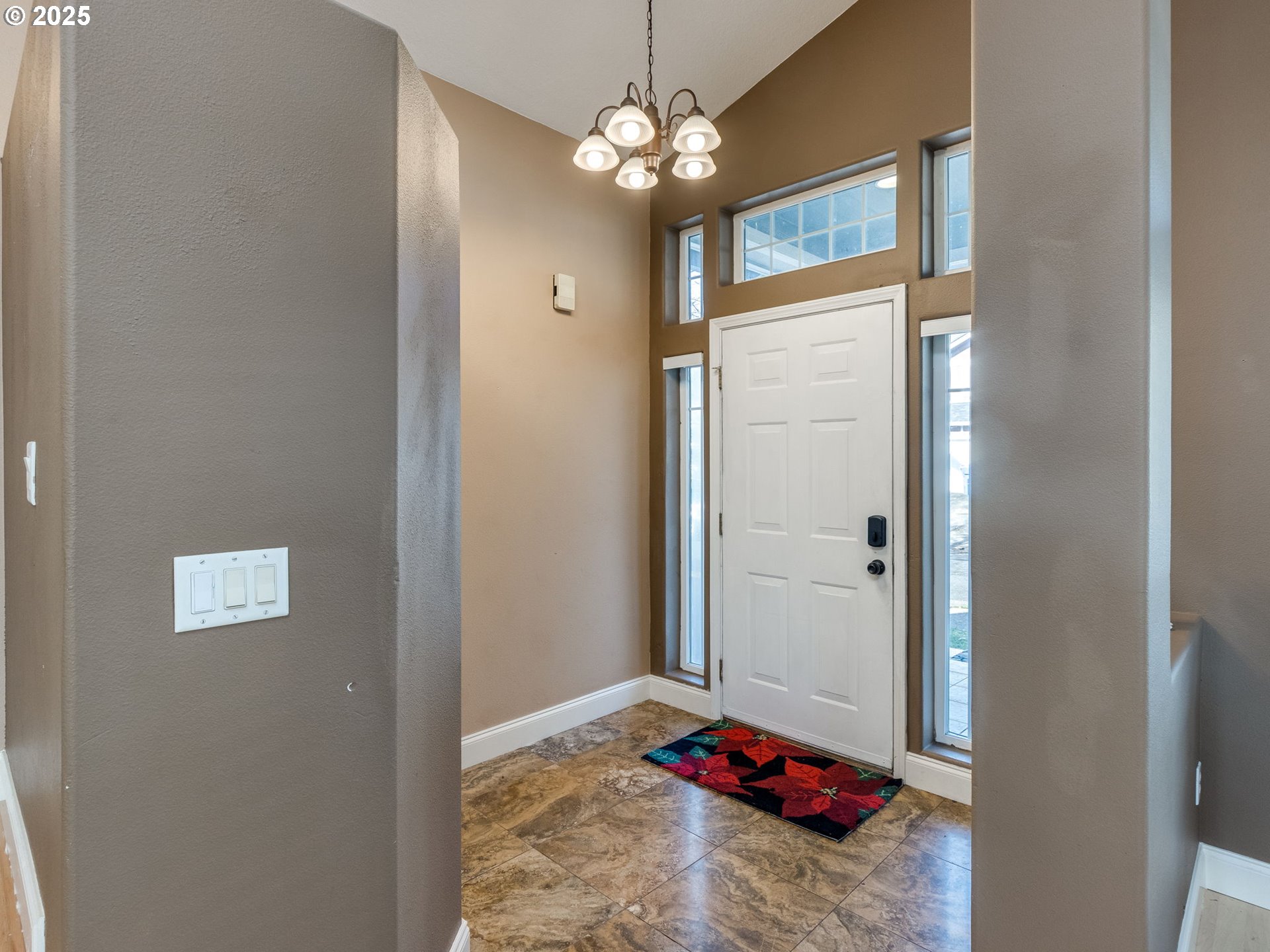 15446 SE HONEYSUCKLE WAY, Clackamas, OR, 97015