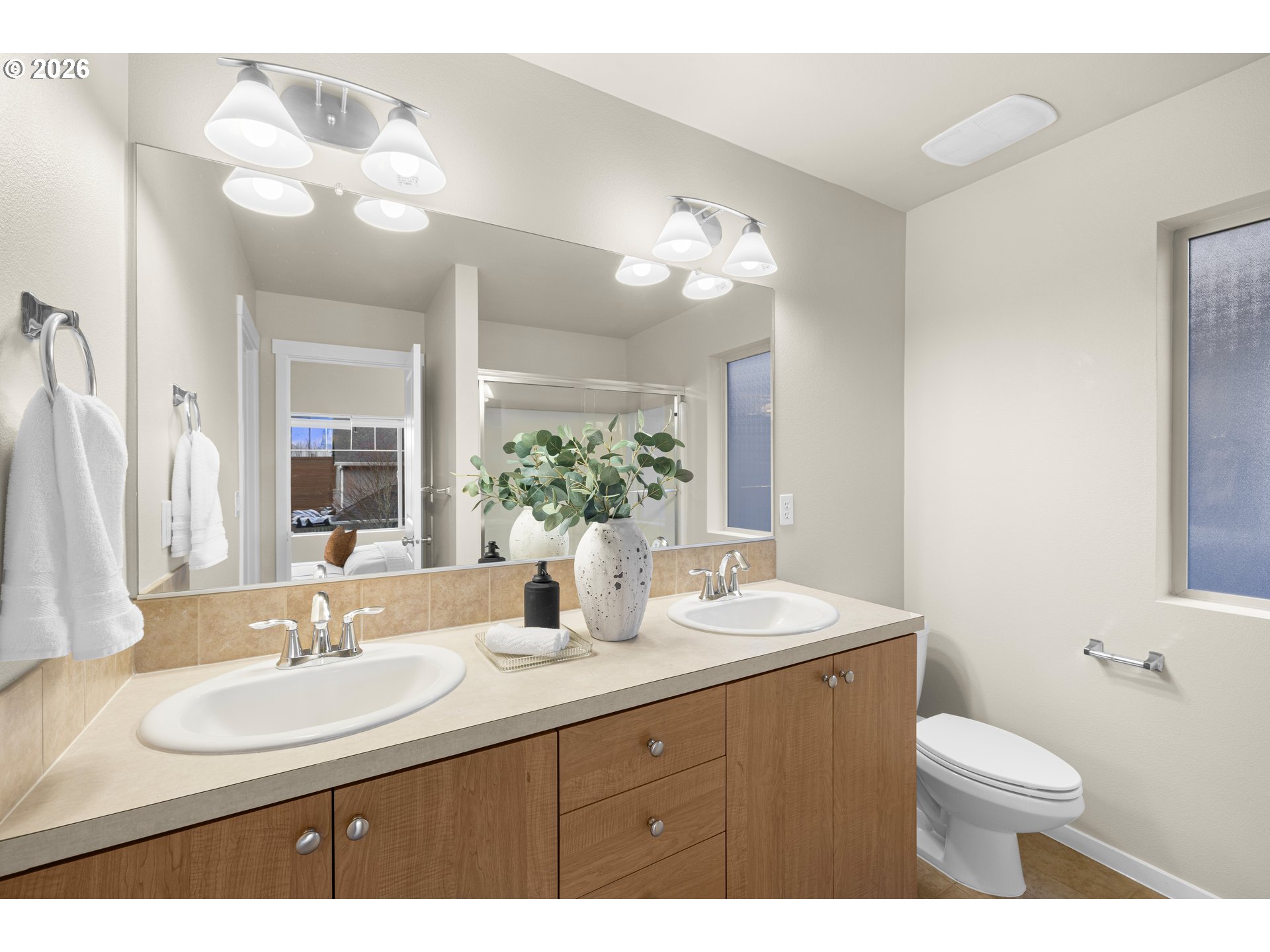 Photo #14: 429688494 Listing: Photo #14