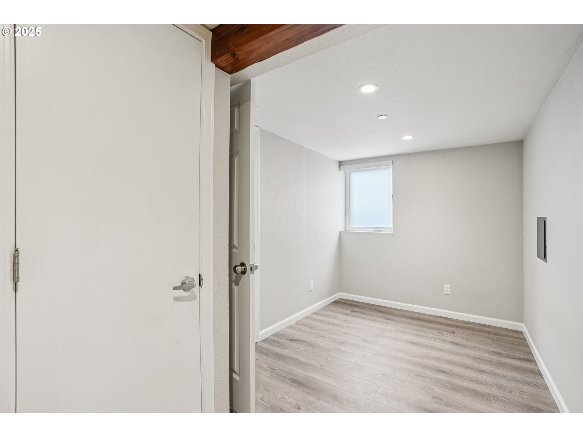 Photo #16: 430092835 Listing: Photo #16