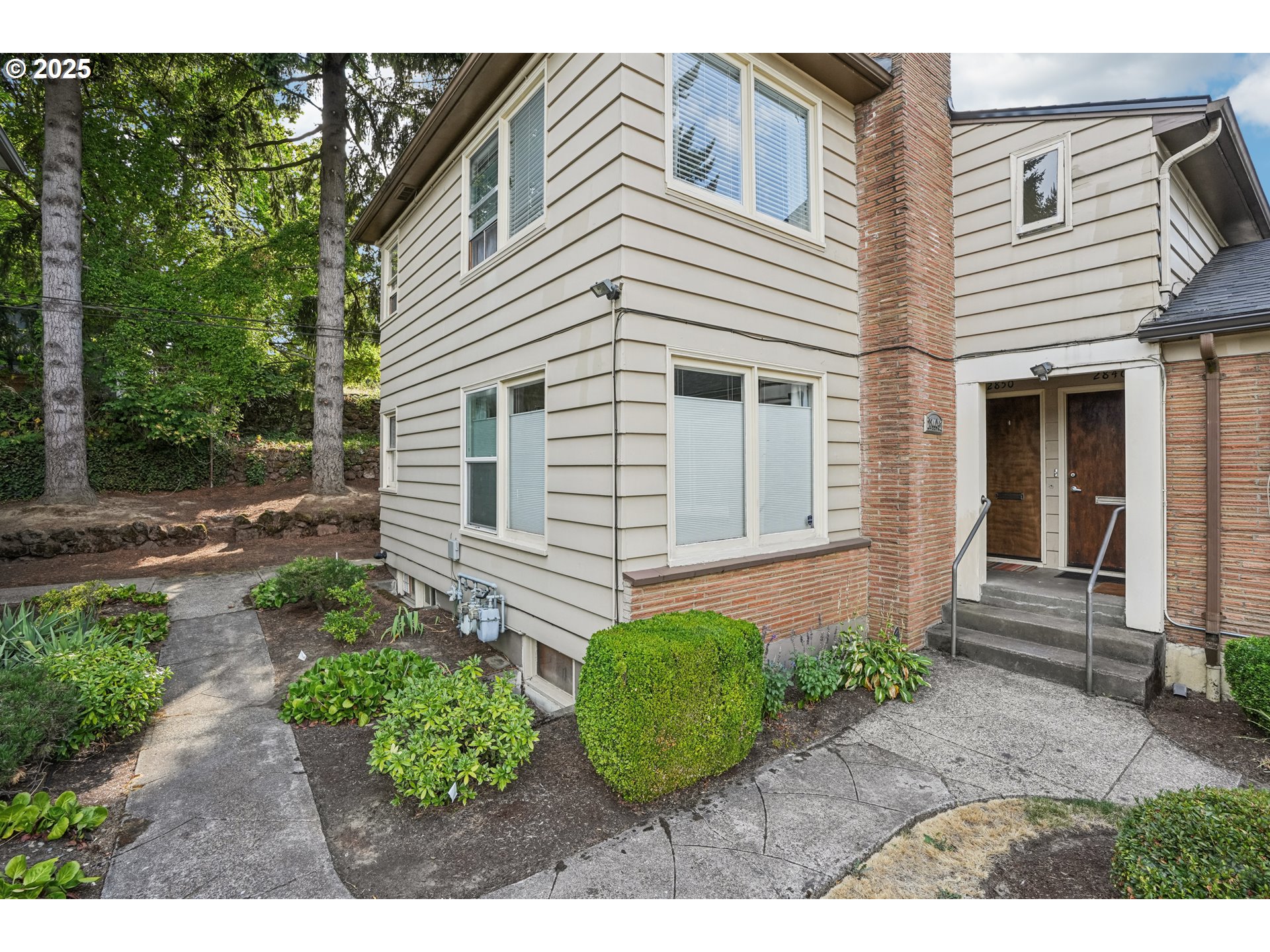 Photo #5: 430092835 Listing 
