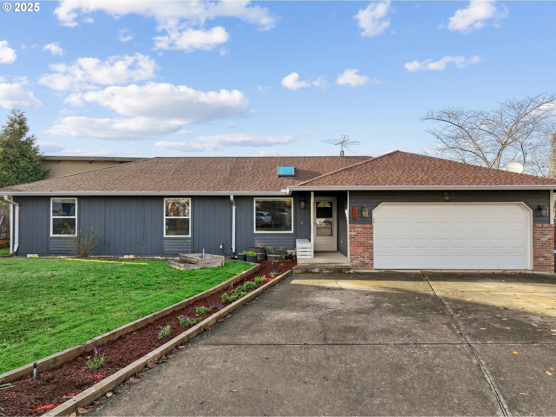 2327 NW NORTHRUP ST UNIT 12, Portland, OR, 97210