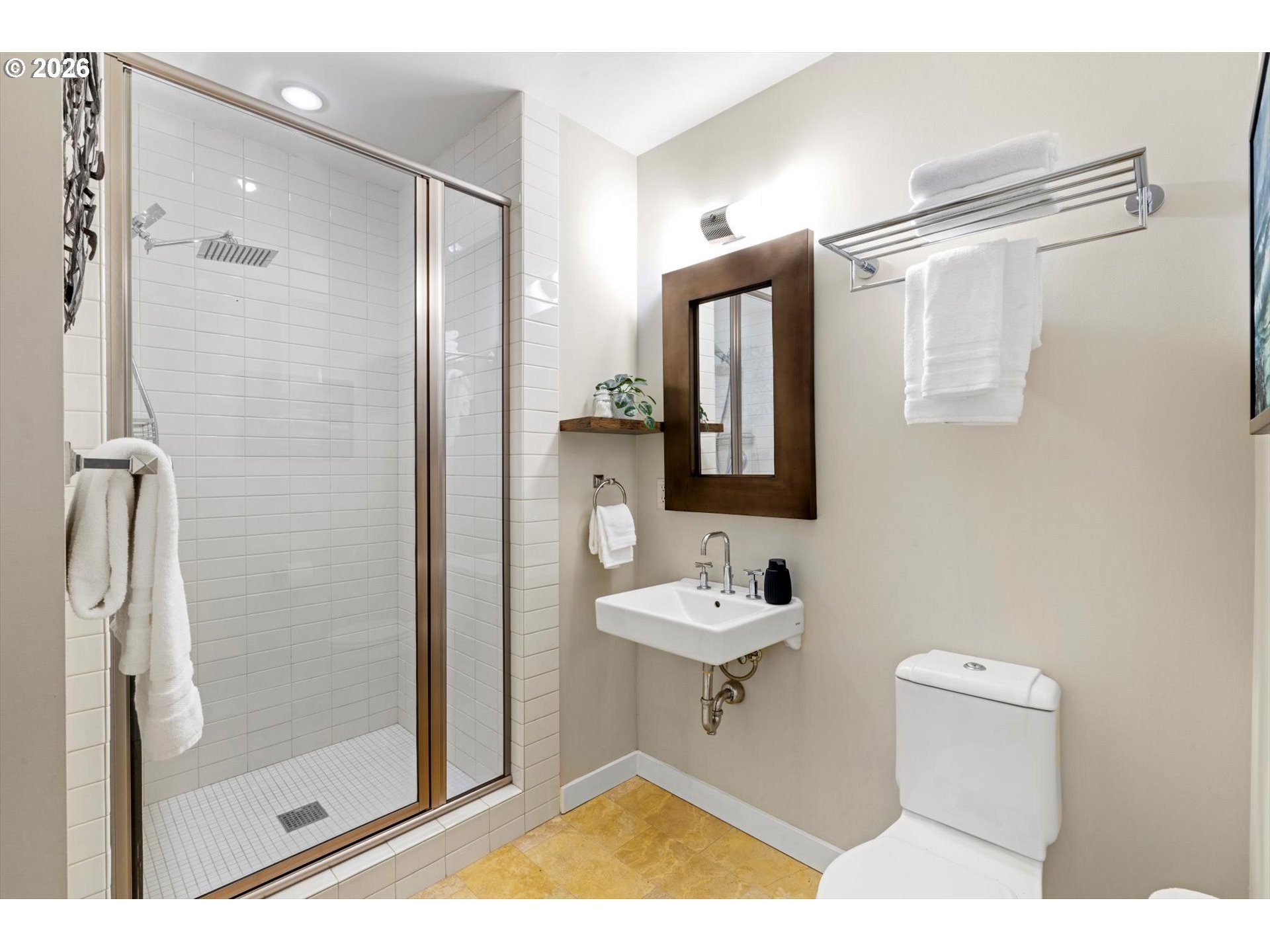 Photo #6: 430640557 Listing: Photo #6