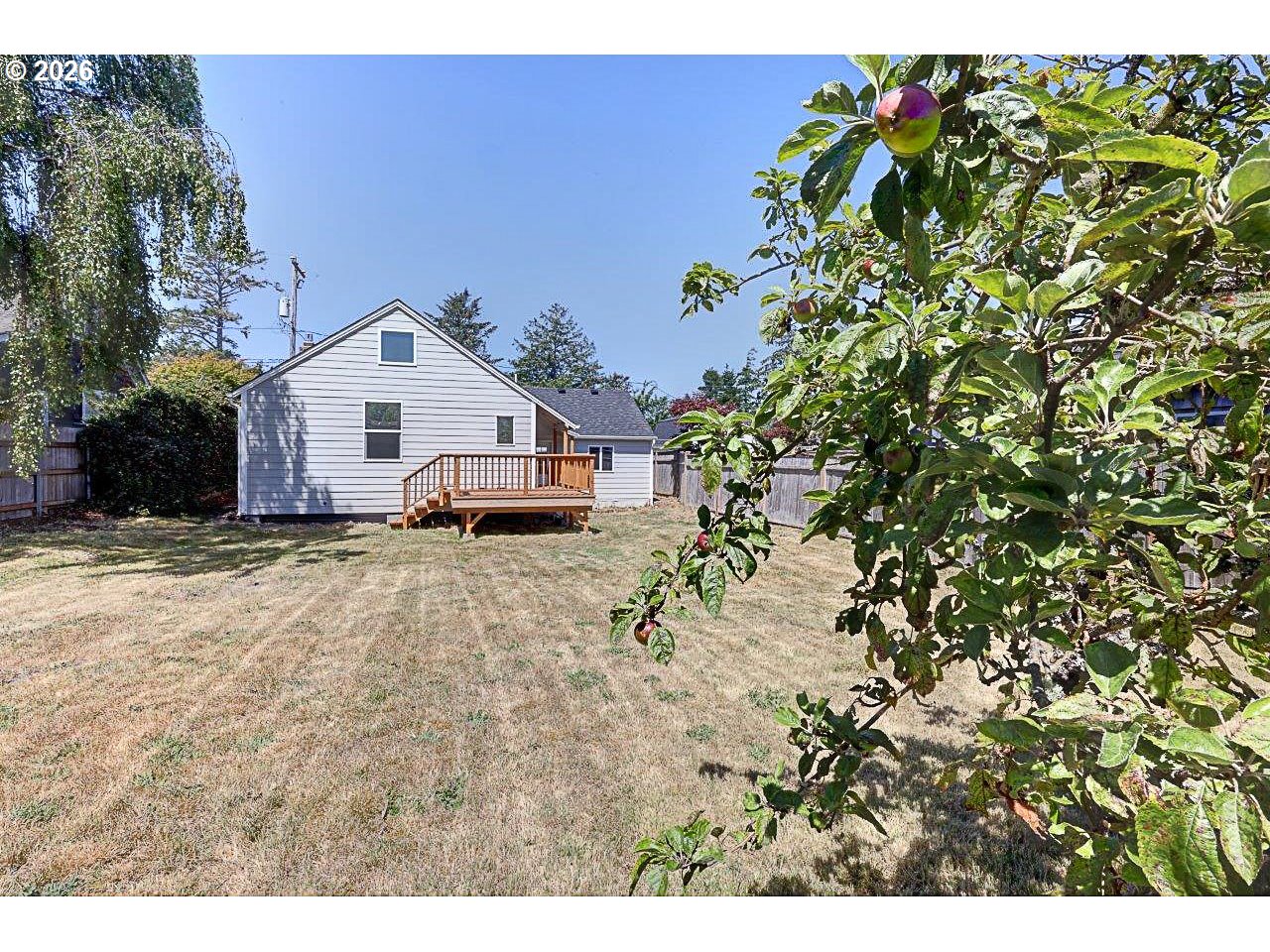 811 17TH AVE, Seaside, OR, 97138