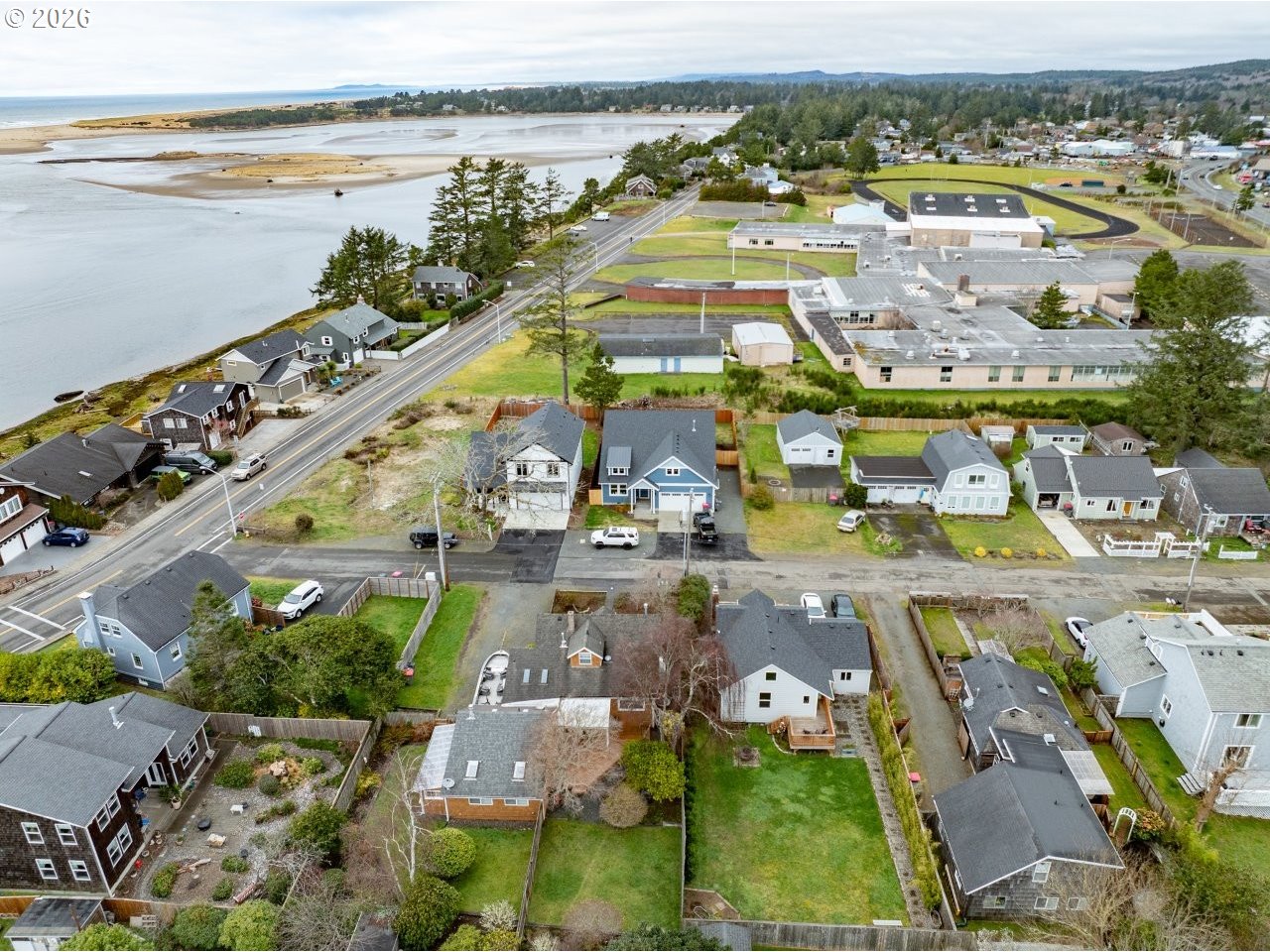 811 17TH AVE, Seaside, OR, 97138