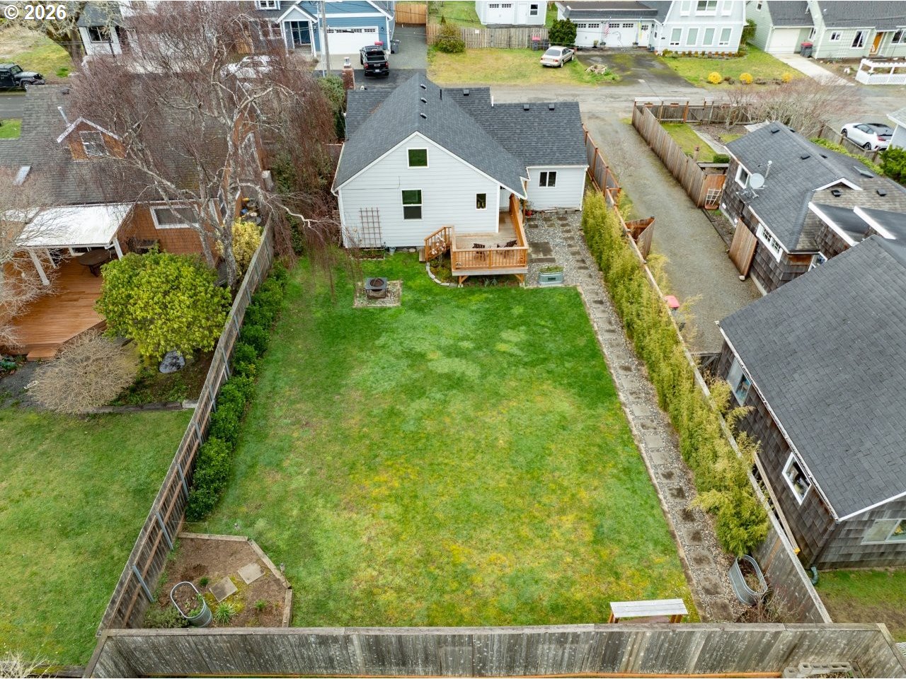 811 17TH AVE, Seaside, OR, 97138