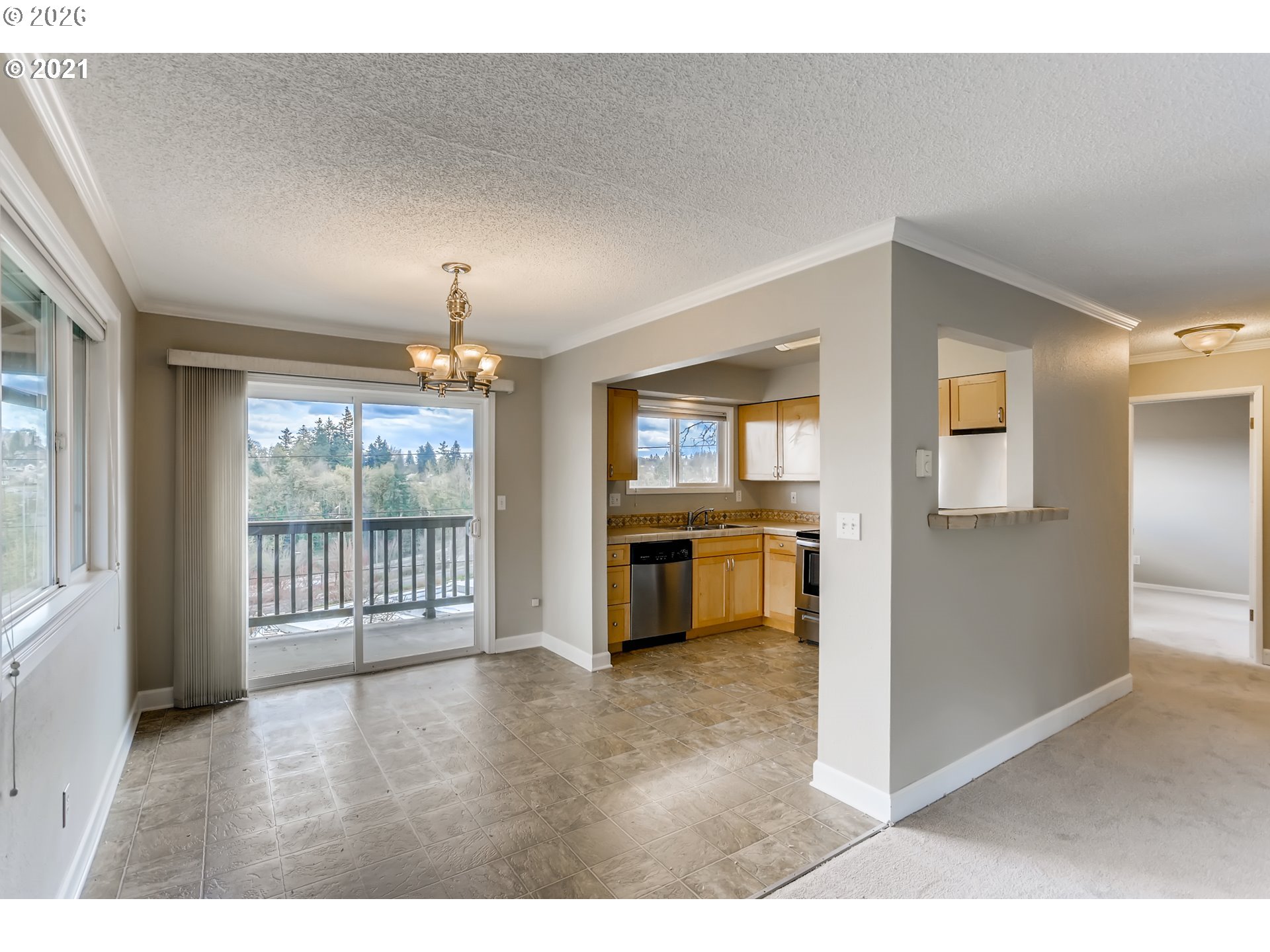 Photo #3: 430807337 Listing: Photo #3