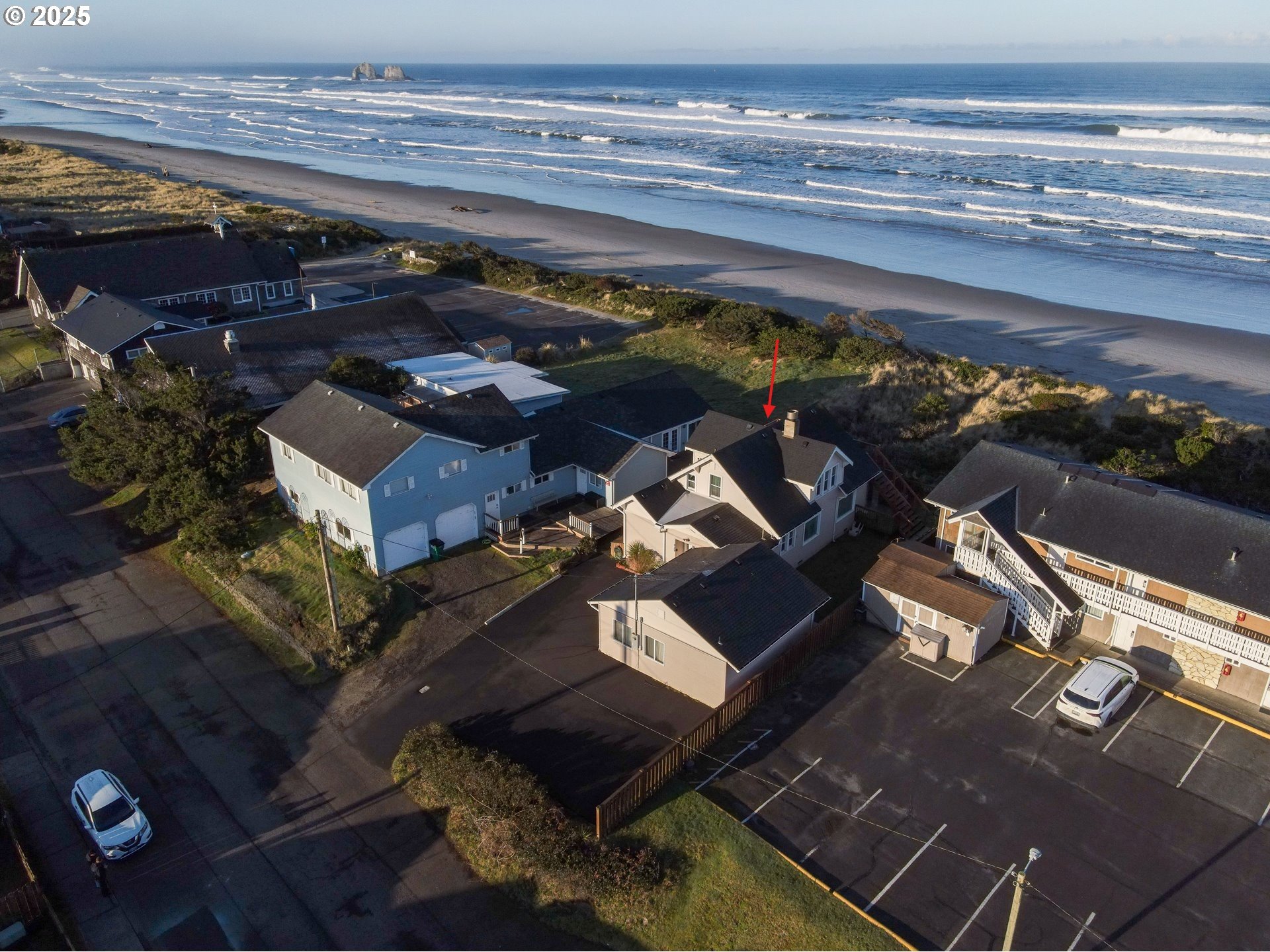 229 S PACIFIC ST, Rockaway Beach, OR, 97136