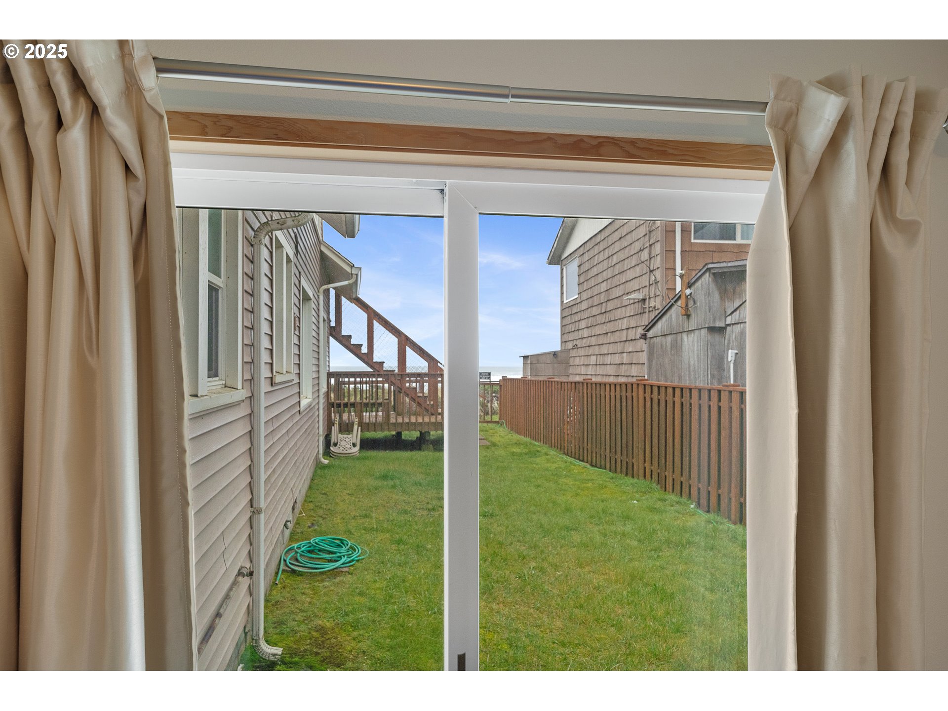 229 S PACIFIC ST, Rockaway Beach, OR, 97136