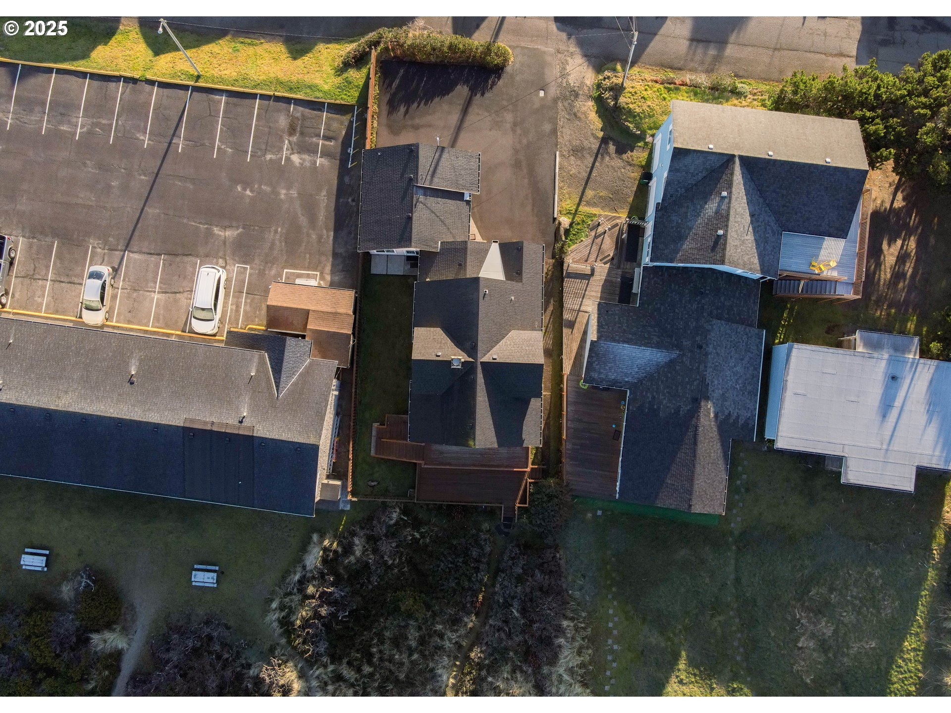 229 S PACIFIC ST, Rockaway Beach, OR, 97136