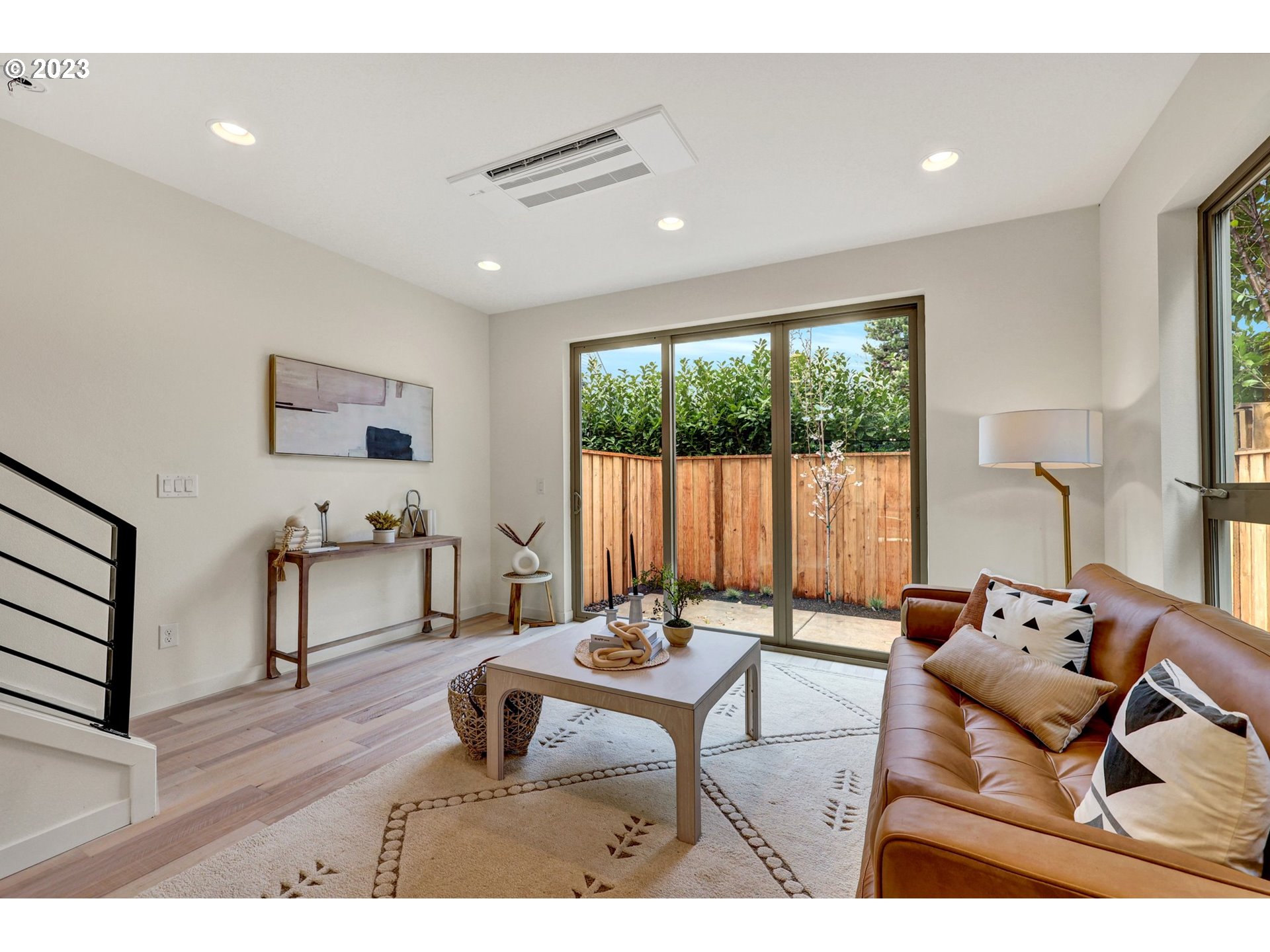 Photo #5: 431201302 Listing: Photo #5