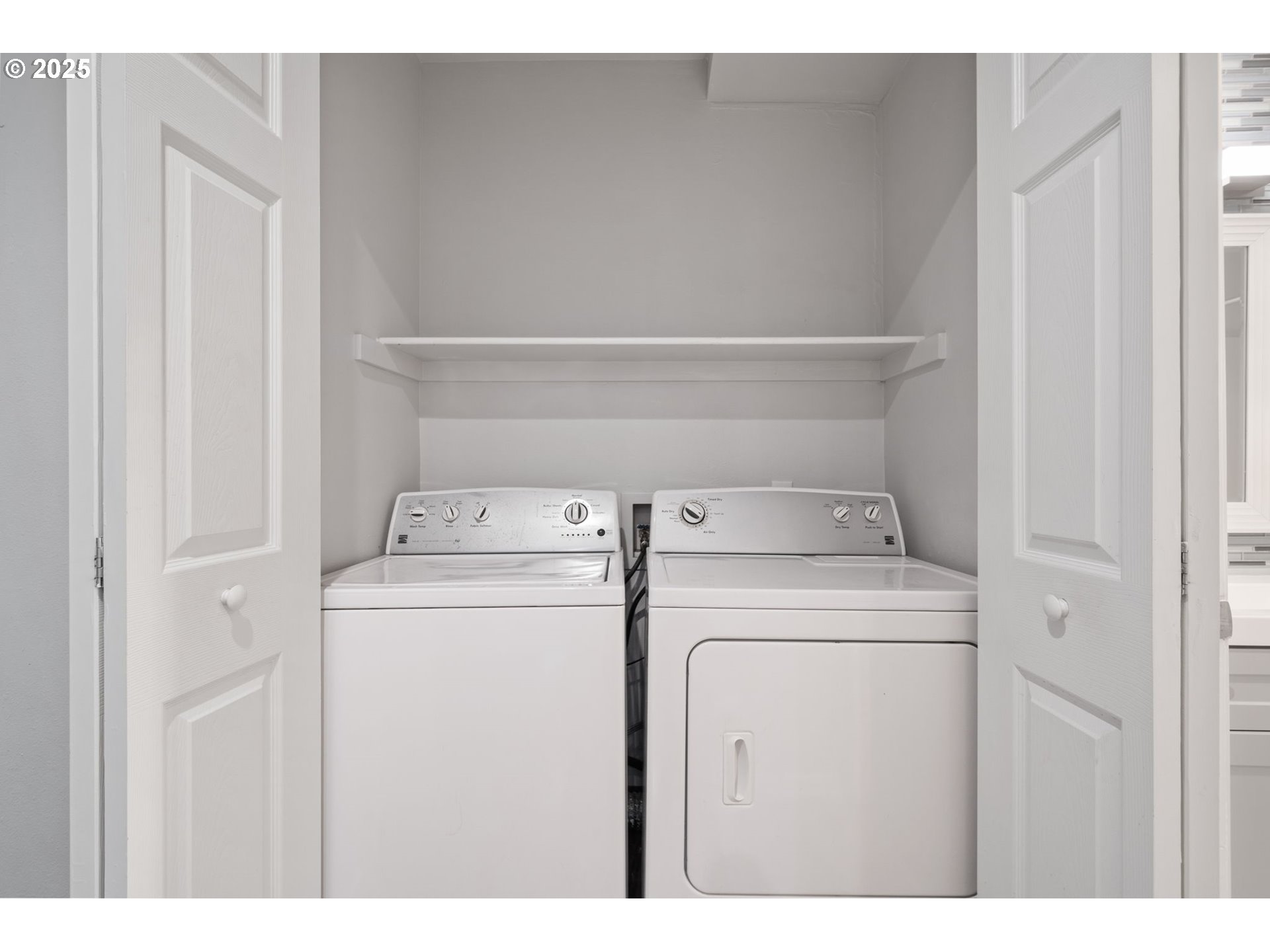 Photo #11: 431511972 Listing: Photo #11