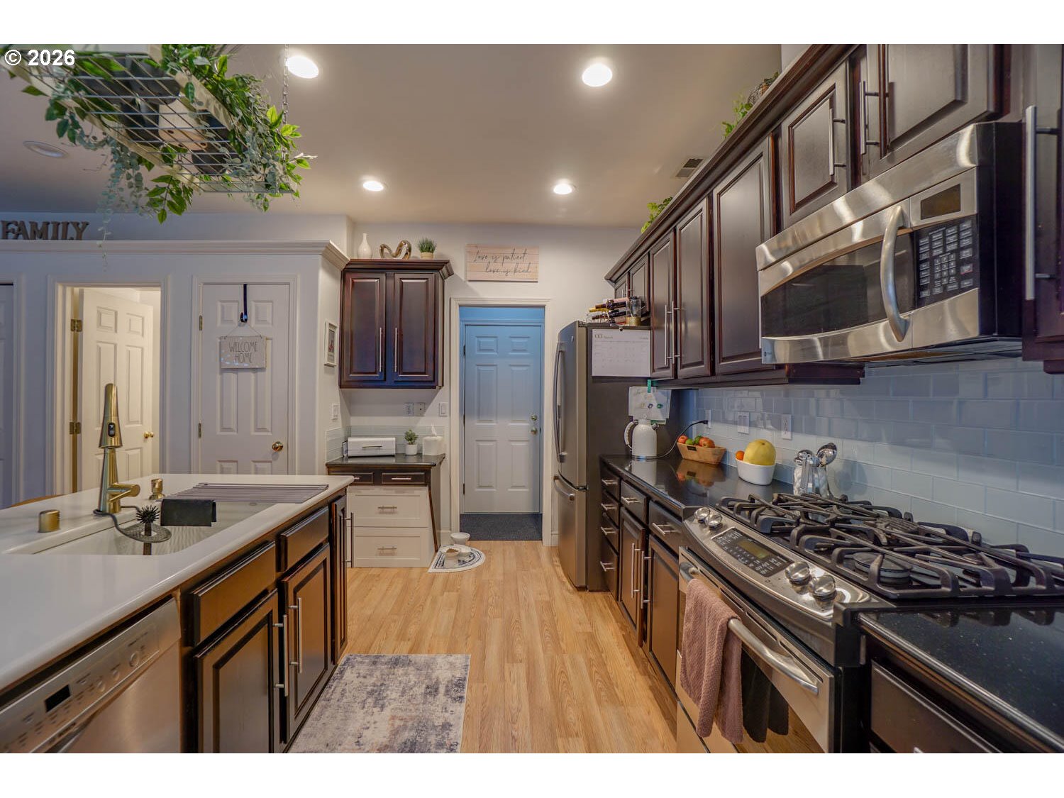 Photo #15: 432085957 Listing: Photo #15