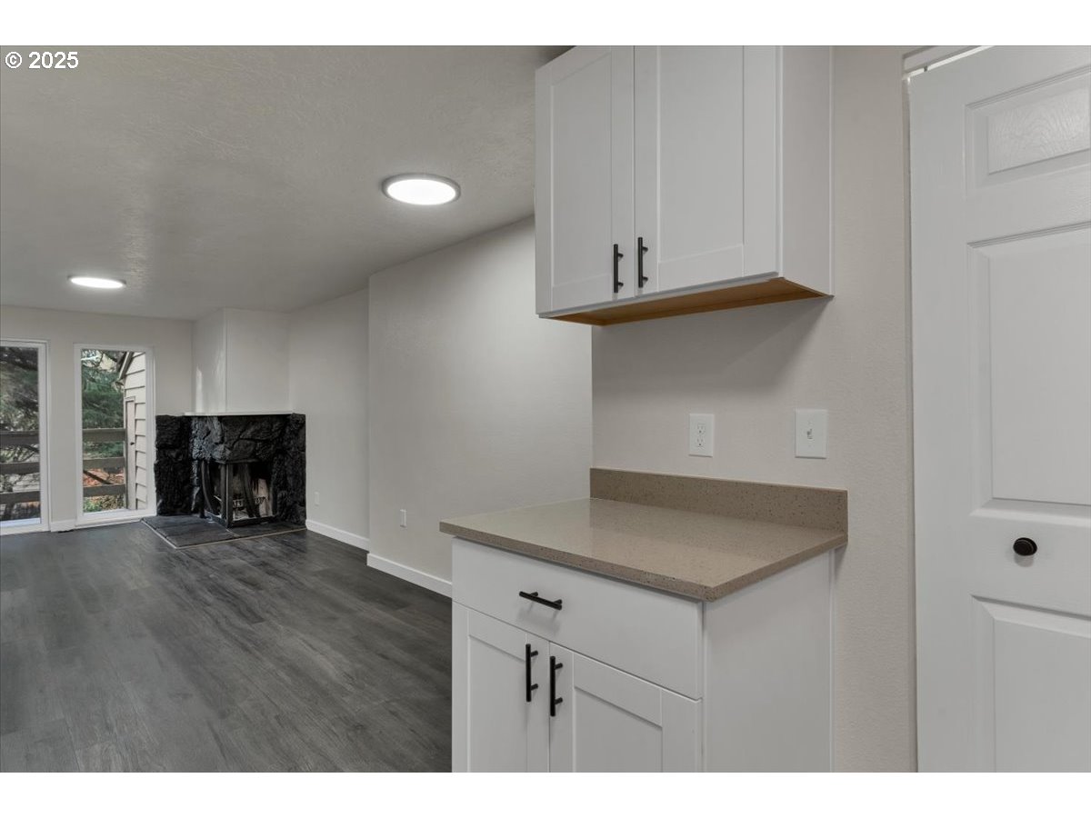 Photo #16: 432217929 Listing: Photo #16