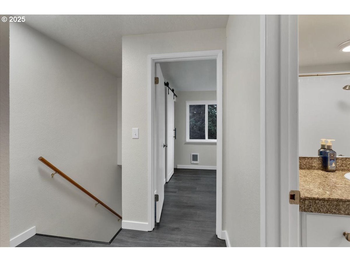 Photo #20: 432217929 Listing: Photo #20