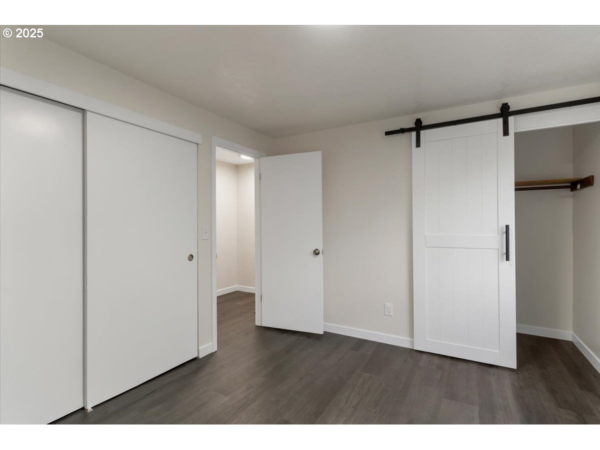 Photo #22: 432217929 Listing: Photo #22