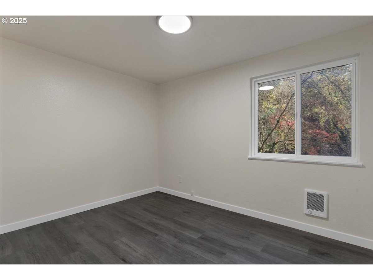 Photo #25: 432217929 Listing: Photo #25