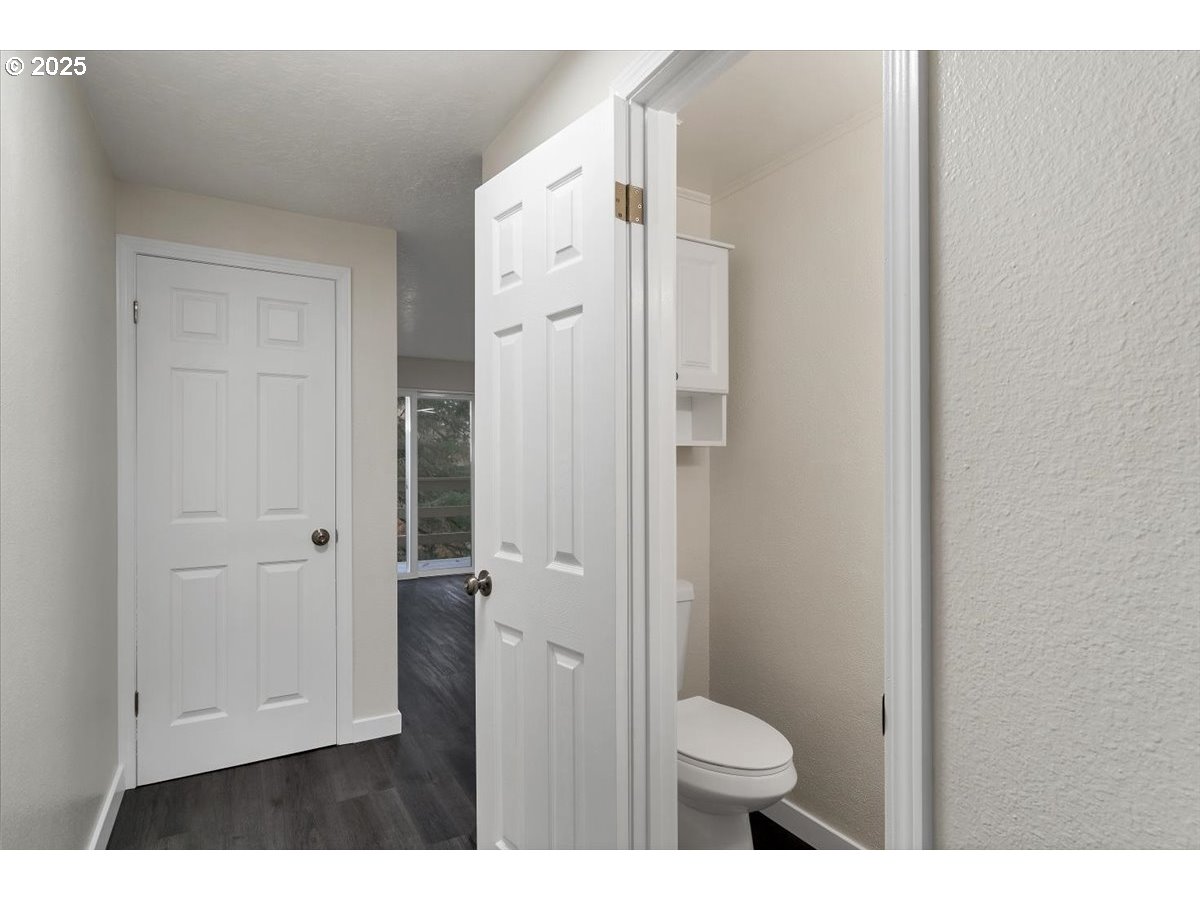 Photo #4: 432217929 Listing: Photo #4